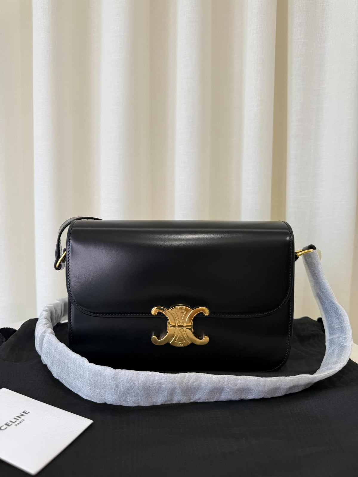 Celine Classique Triomphe Bag in Black Shiny Calfskin