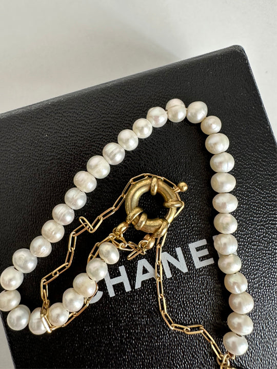 Chanel CC Logo Pearl Necklace