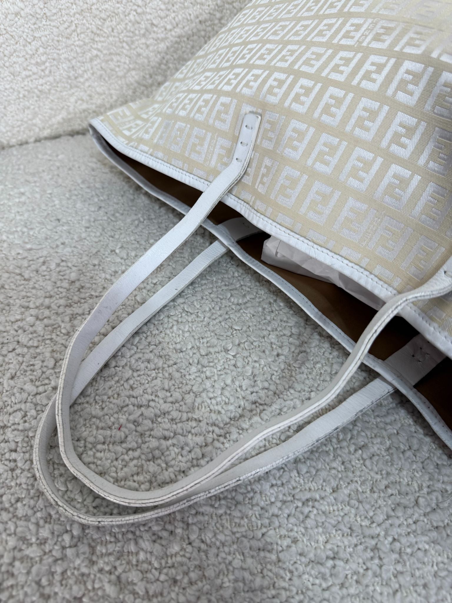 Fendi White Zucca Print Coated Canvas Medium Roll Tote Bag