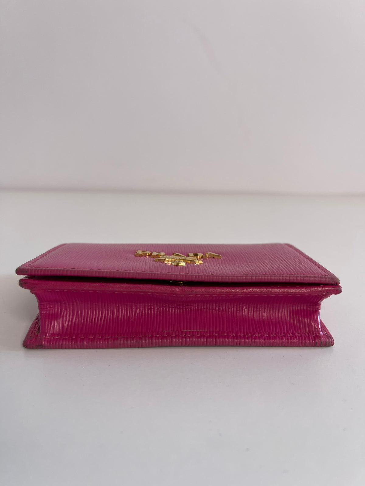 Prada Peonia Vitello Move Leather Card Holder