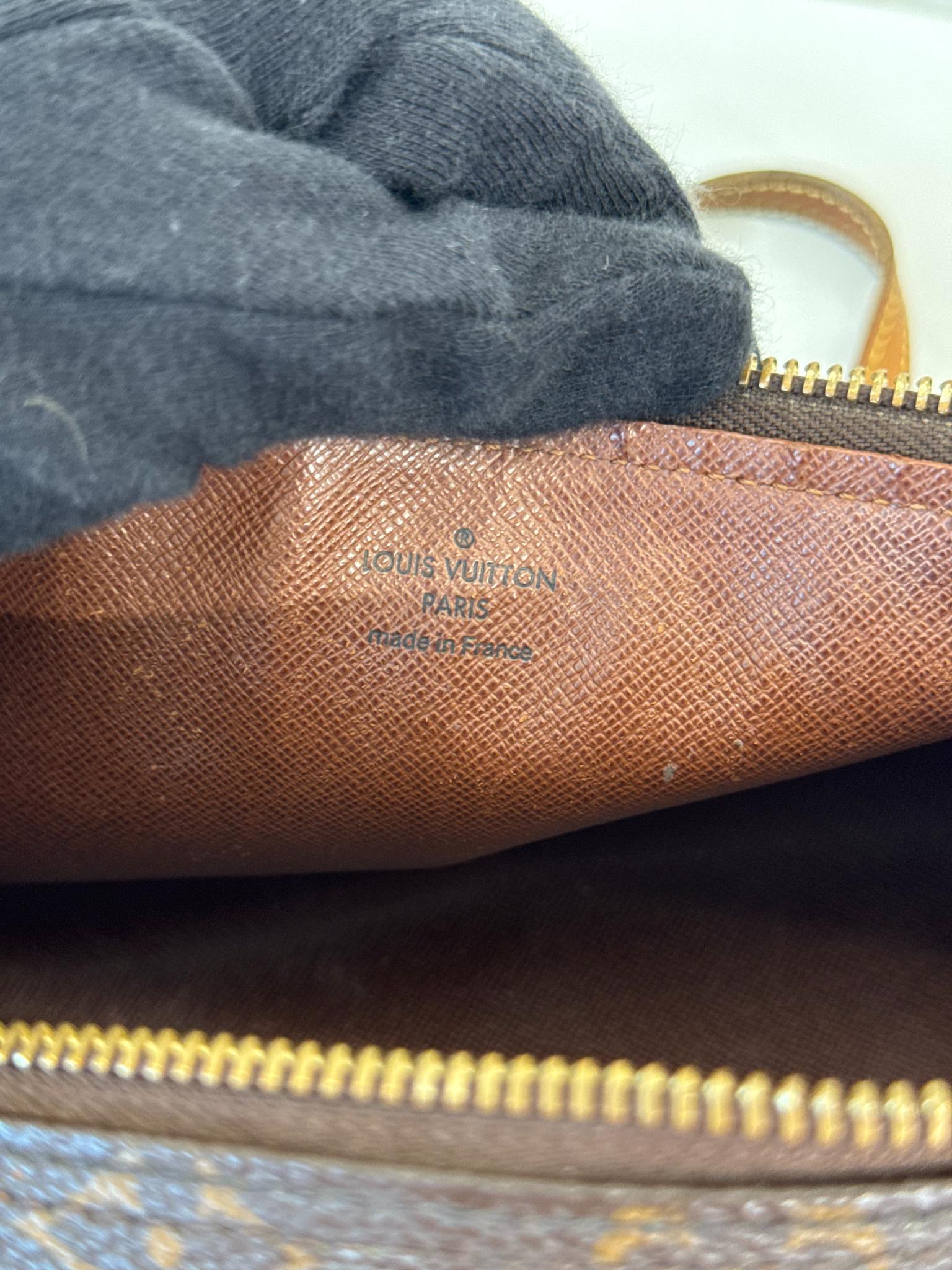 Louis Vuitton Papillon 28 Monogram Canvas