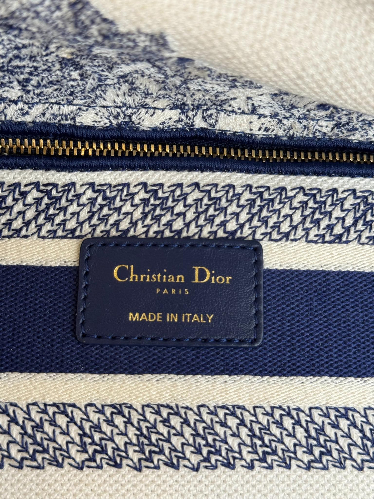Christian Dior Medium Lady D-Lite Blue Rêve d'Infini Reverse Embroidered