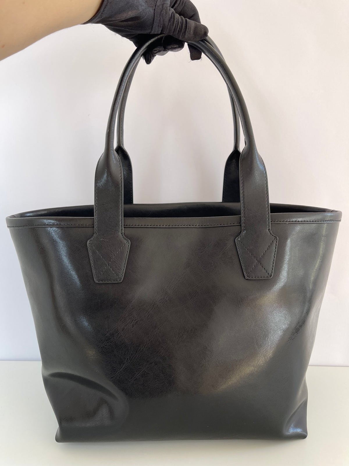 Balenciaga Embossed Logo Jumbo Leather Tote Bag Black
