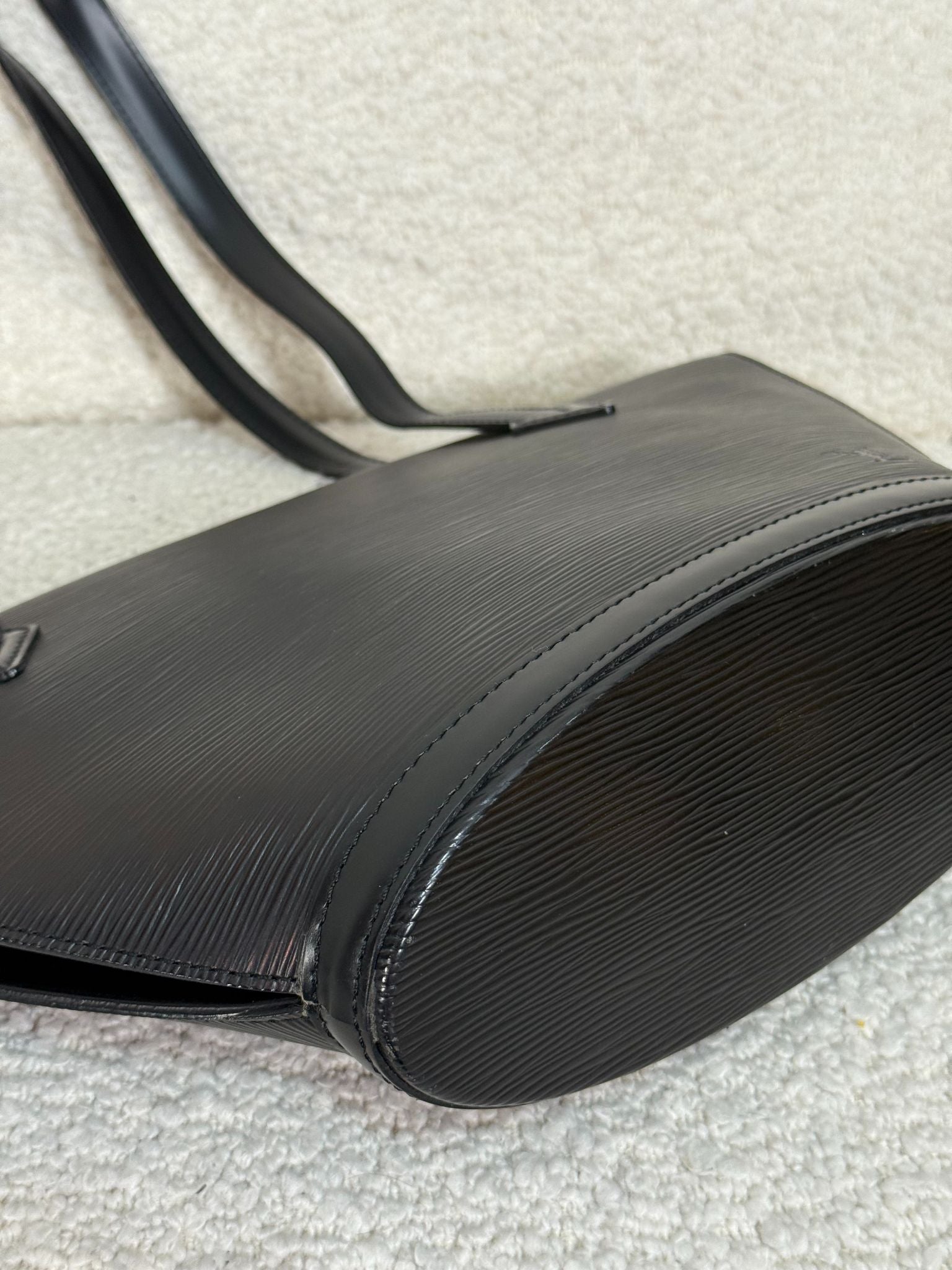 Louis Vuitton Saint Jacques Black Epi Leather Shoulder Bag