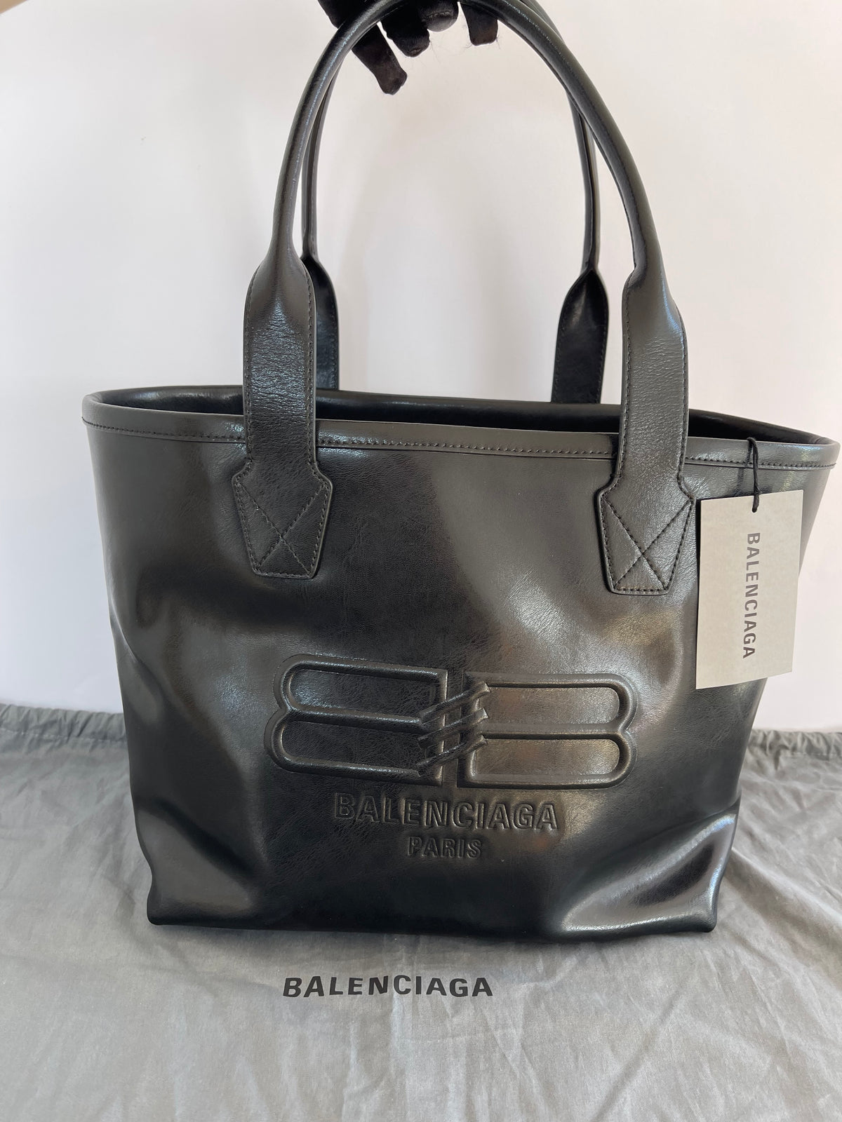Balenciaga Embossed Logo Jumbo Leather Tote Bag Black