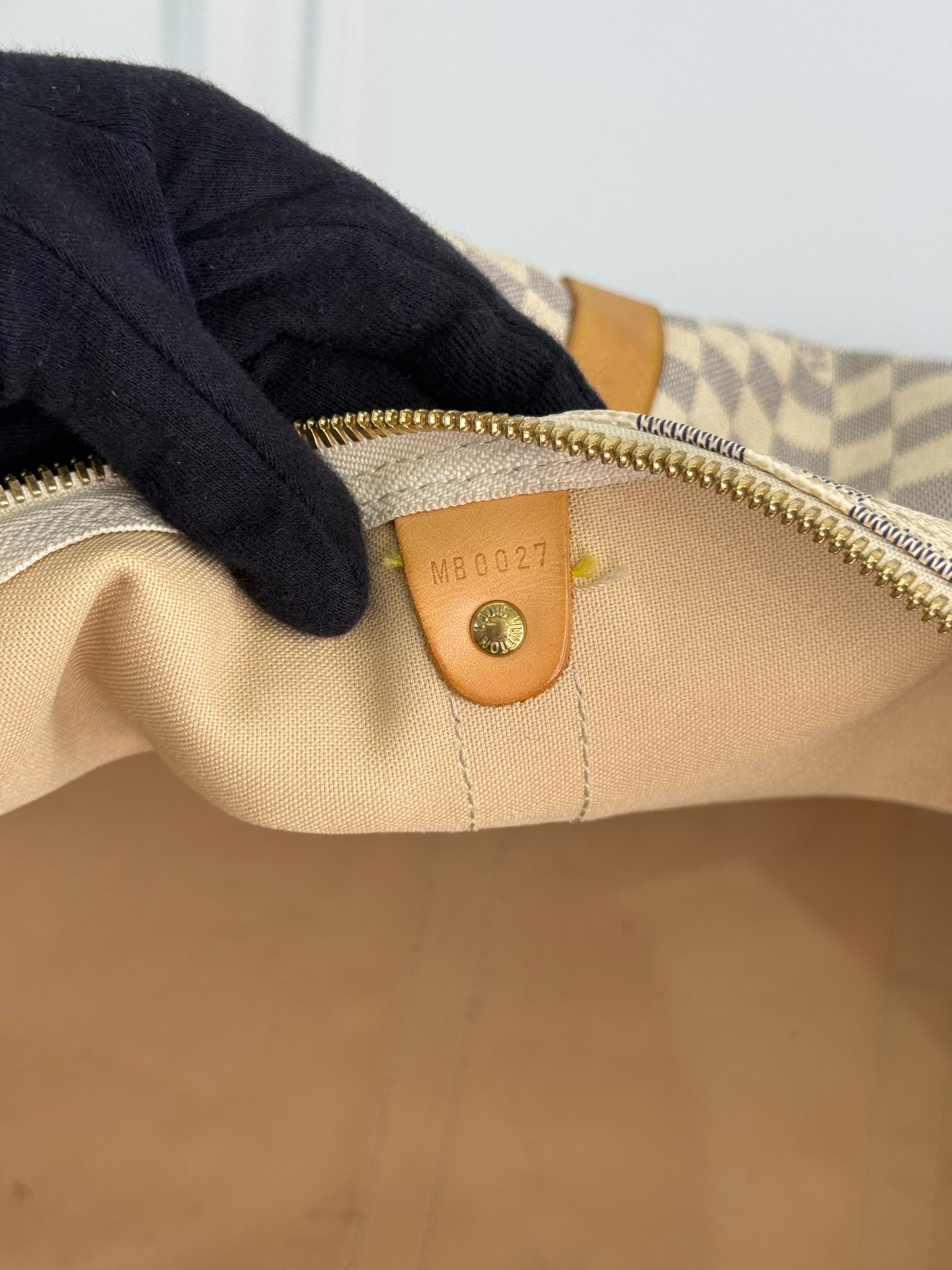 Louis Vuitton Keepall Bandoulière 55 Damier Azur Canvas