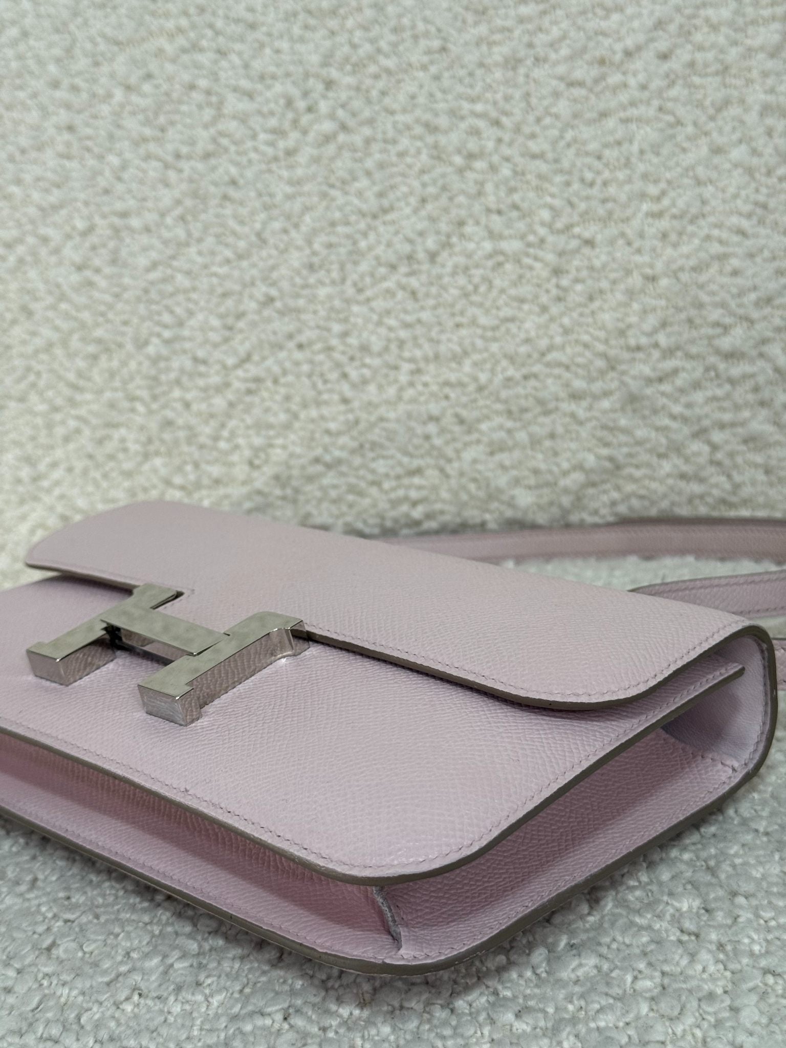 Hermès Constance Elan Mauve Pale Epsom Leather Palladium Hardware