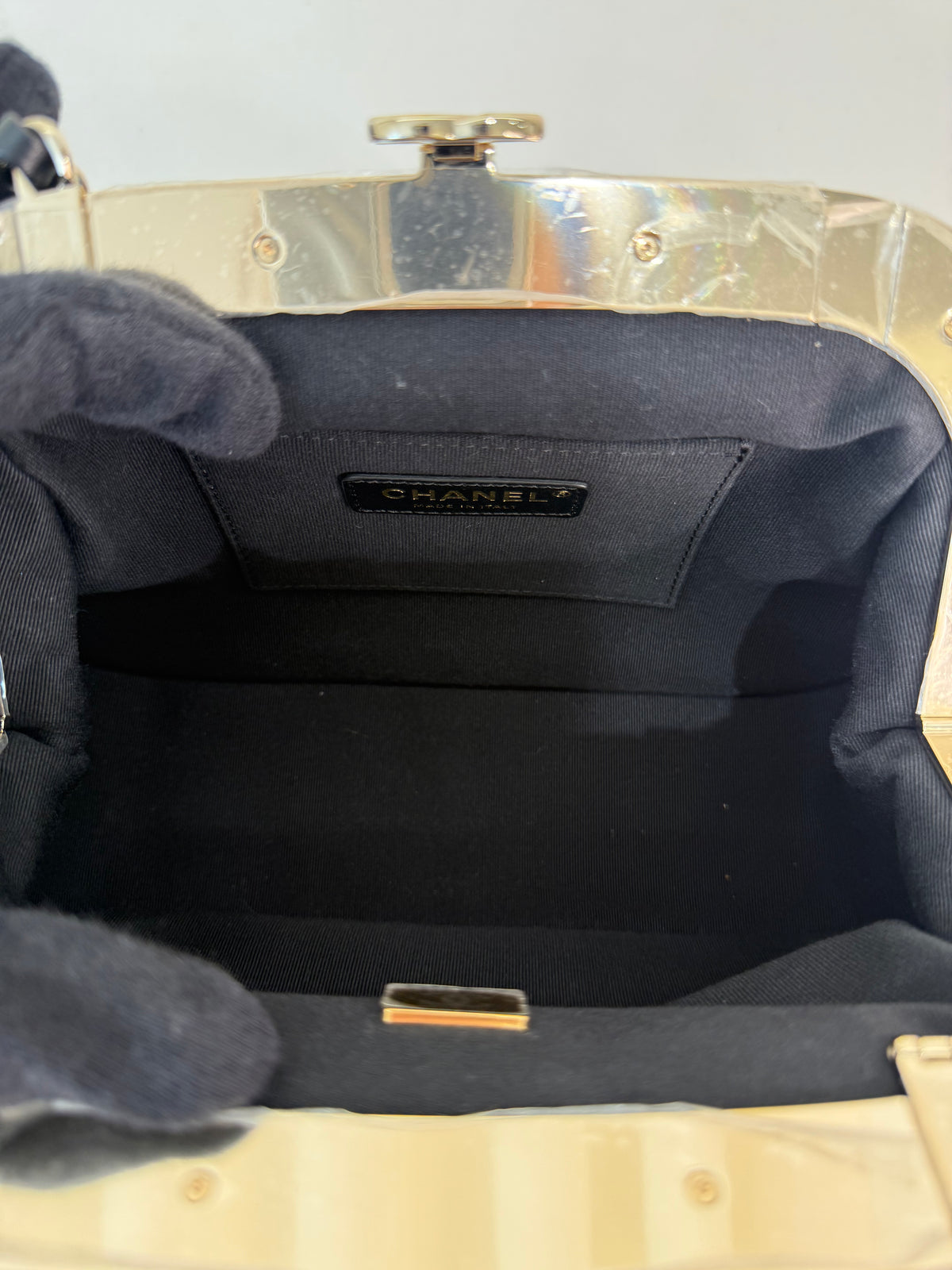 Chanel Black Lambskin Quilted CC Kisslock Clutch/Shoulder Bag