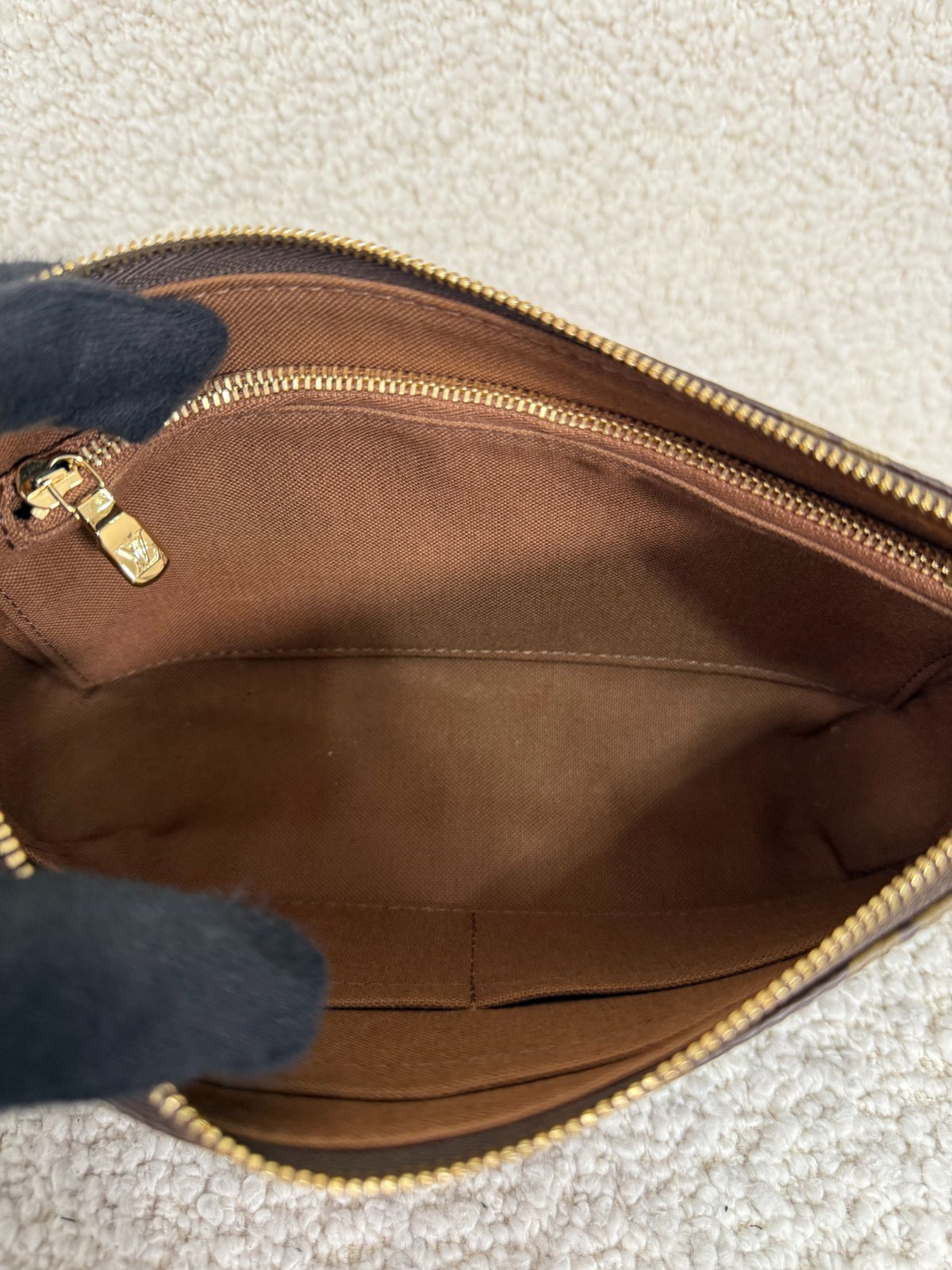 Louis Vuitton Pochette Accessoires Monogram Canvas