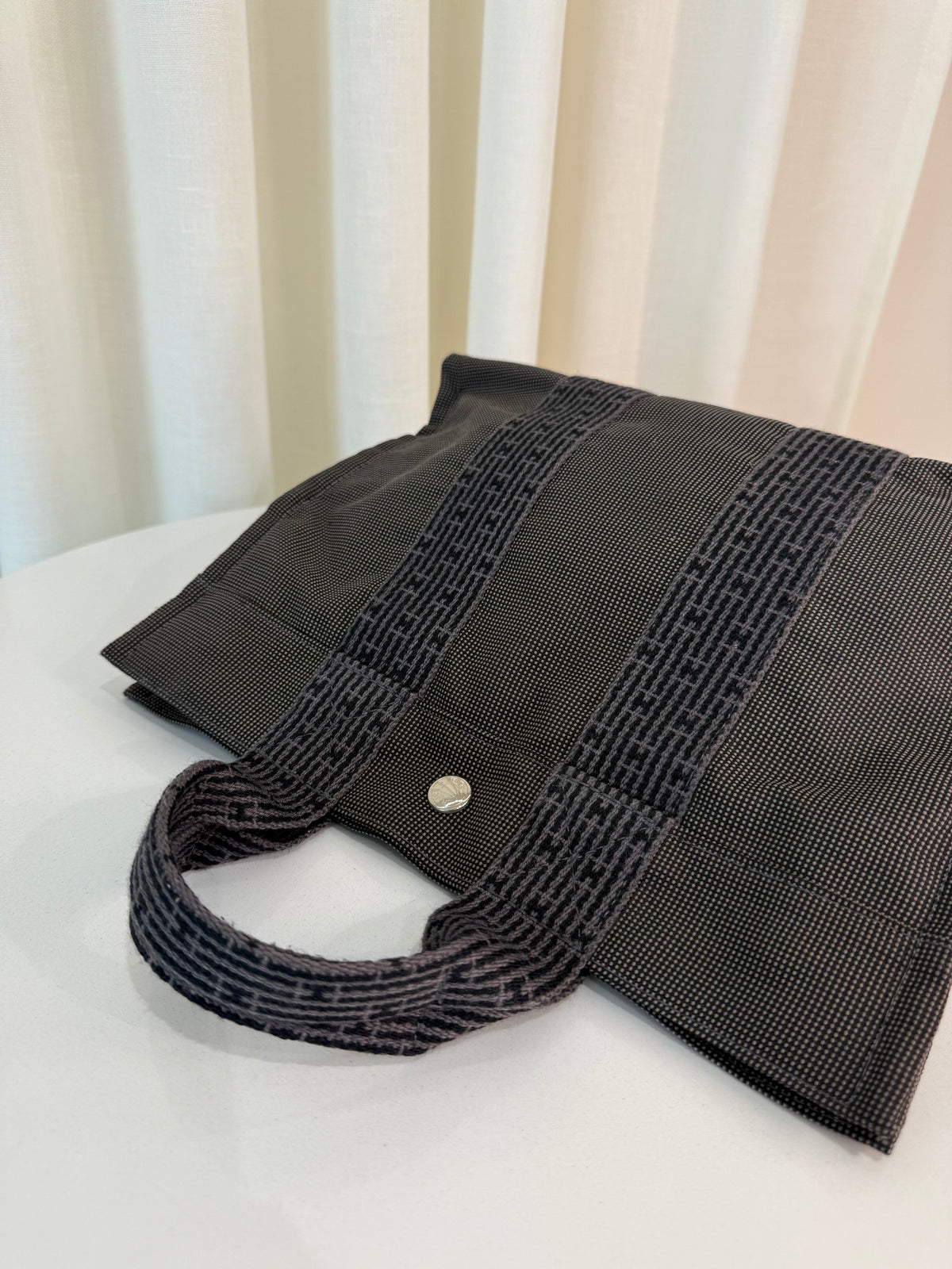 Hermès Black/Grey Canvas Herline PM Tote Bag