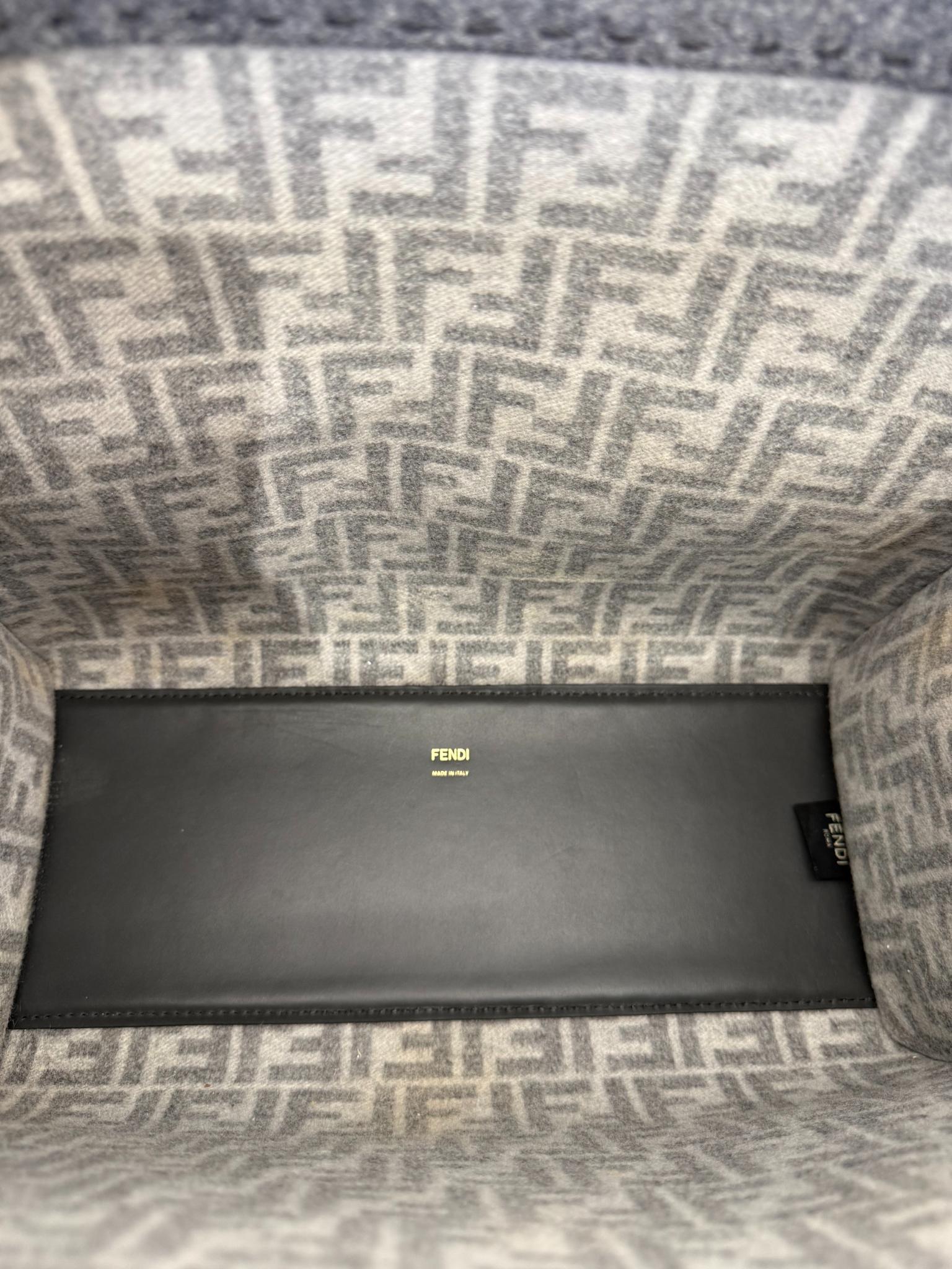 Fendi Gray Wool Sunshine Large Shopper Tote