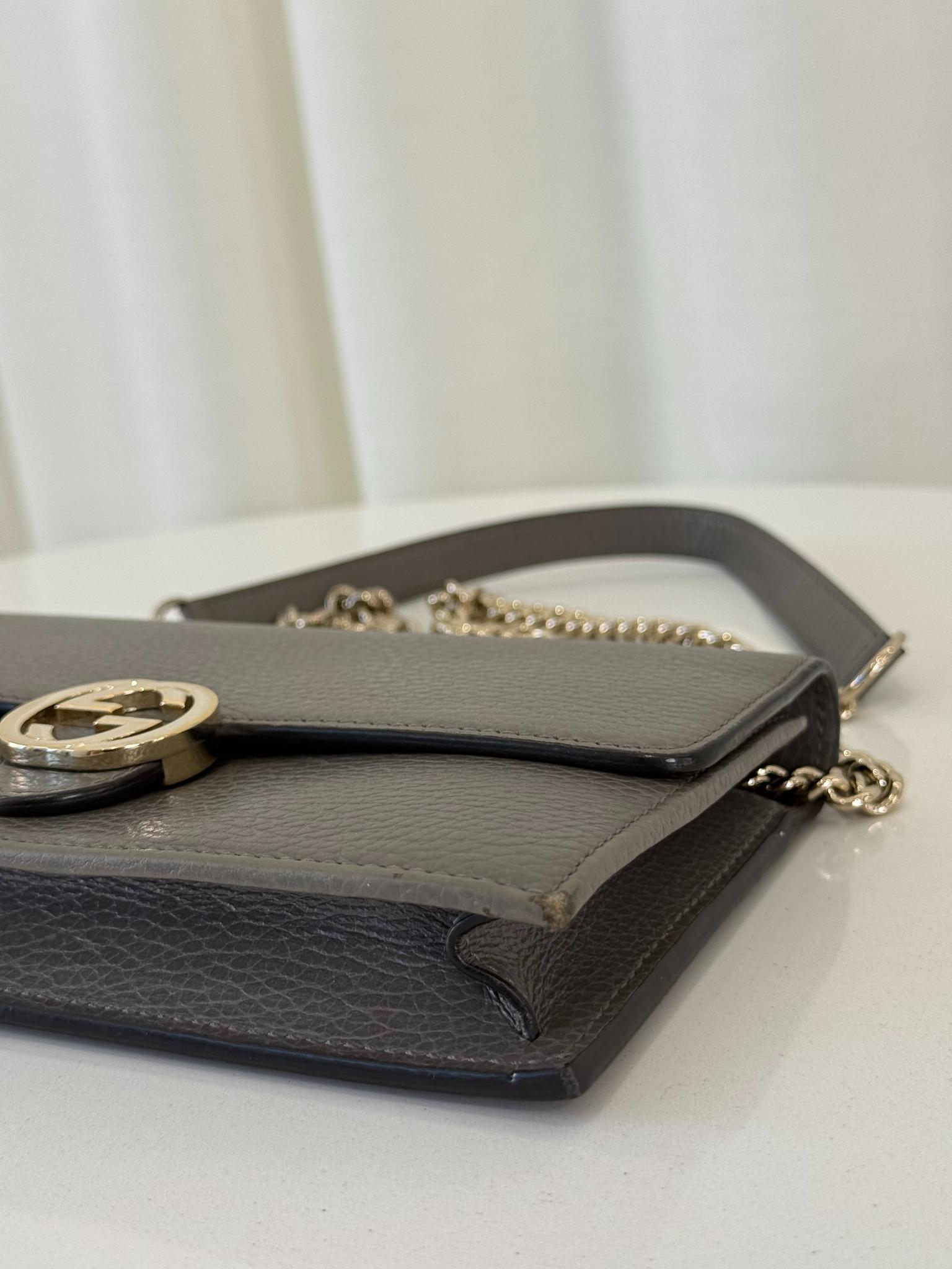 Gucci Grey Interlocking G Chain Leather Wallet on Chain