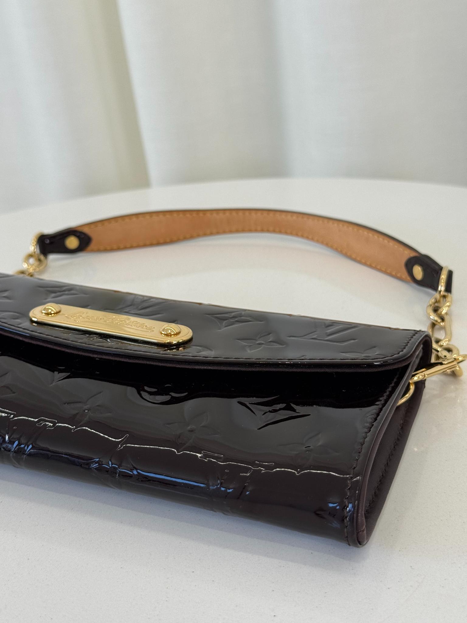 Louis Vuitton Amarante Monogram Vernis Sunset Boulevard Pochette