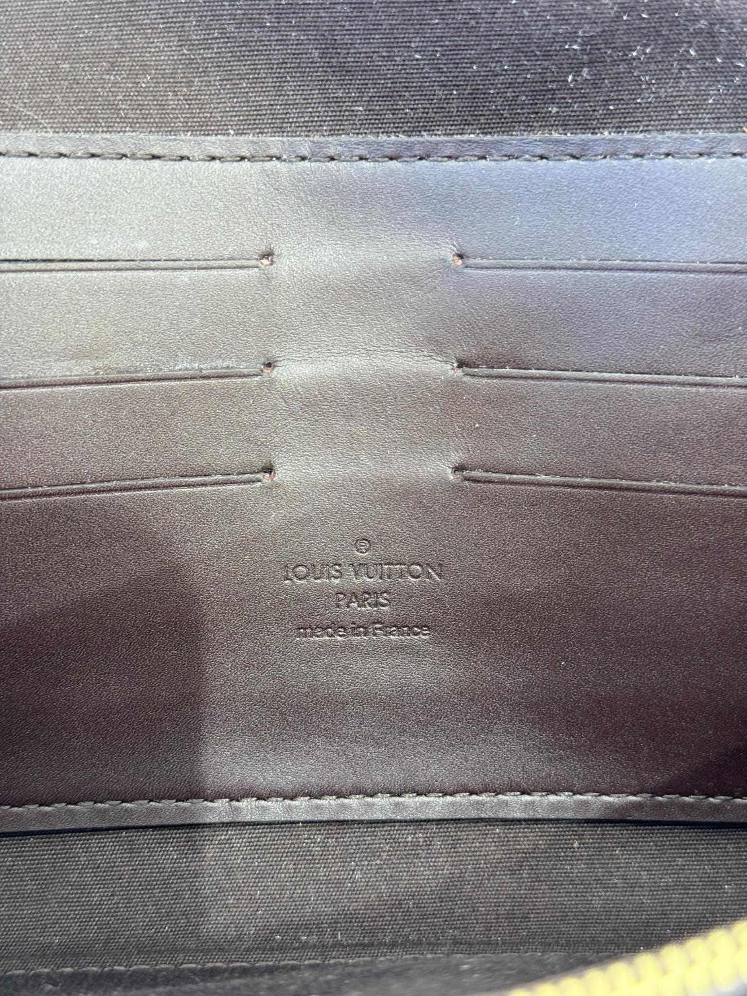 Louis Vuitton Amarante Monogram Vernis Sunset Boulevard Pochette