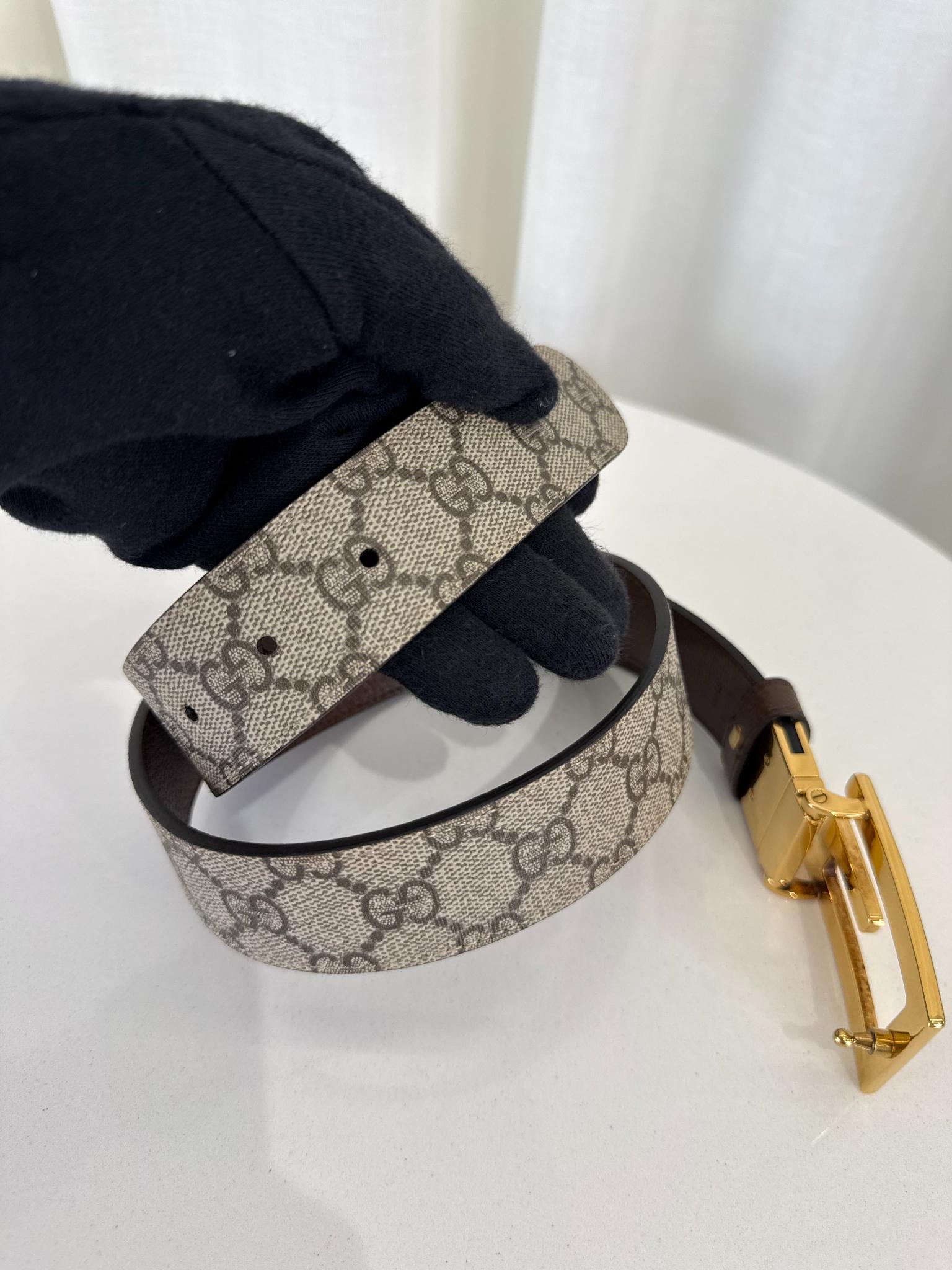 Gucci Reversible Interlocking G Logo Buckle Belt