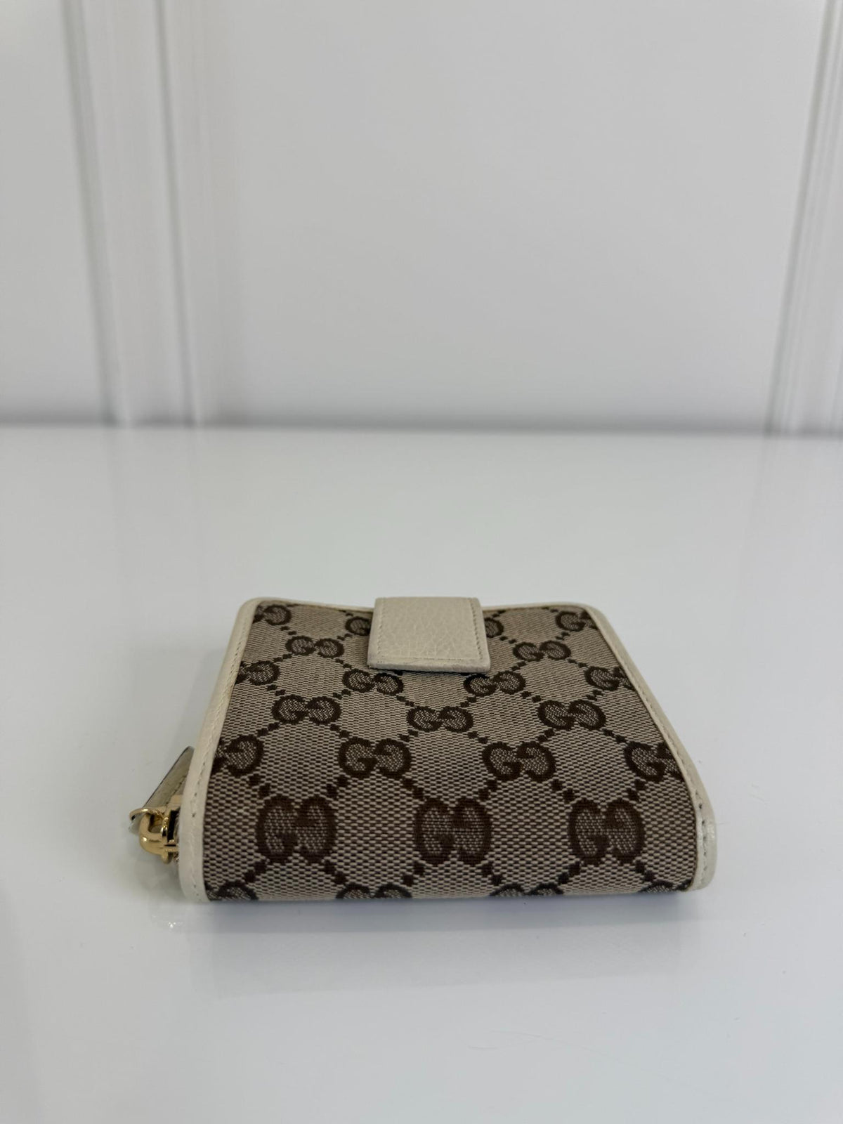 Gucci Beige/White GG Canvas Bifold Wallet