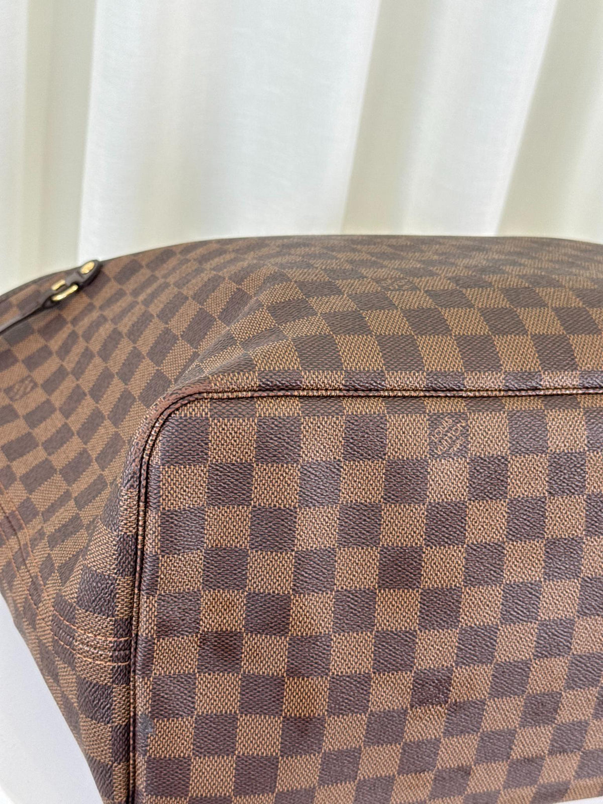 Louis Vuitton Neverfull GM Damier Ebene Canvas
