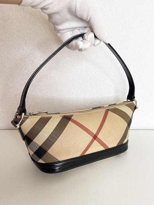 Burberry Nova Check Mini Boat Pochette