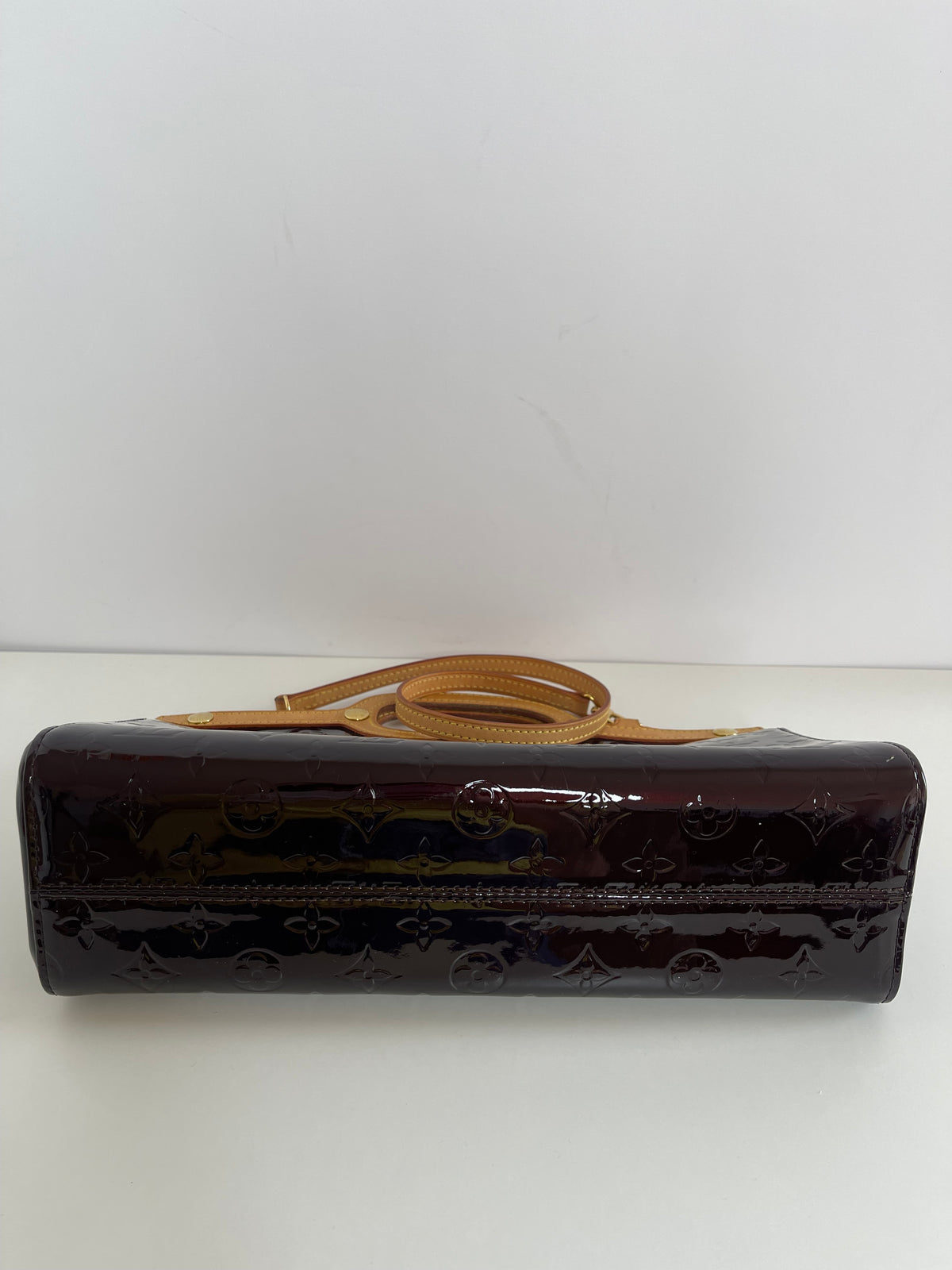 Louis Vuitton Vernis Roxbury Drive Leather Bag