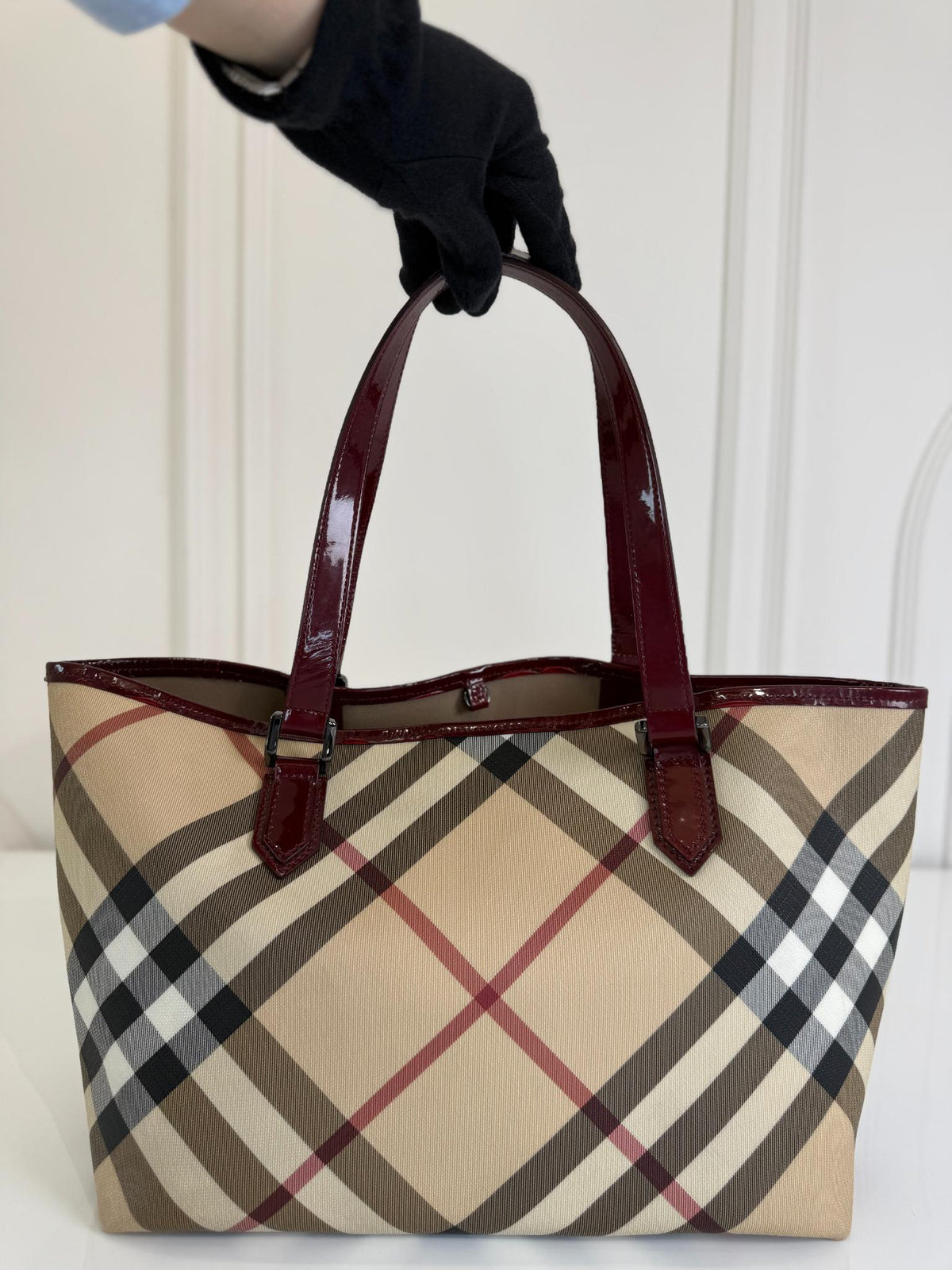 Burberry Burgundy Patent Leather Burberry Nickie Tote With Pouch