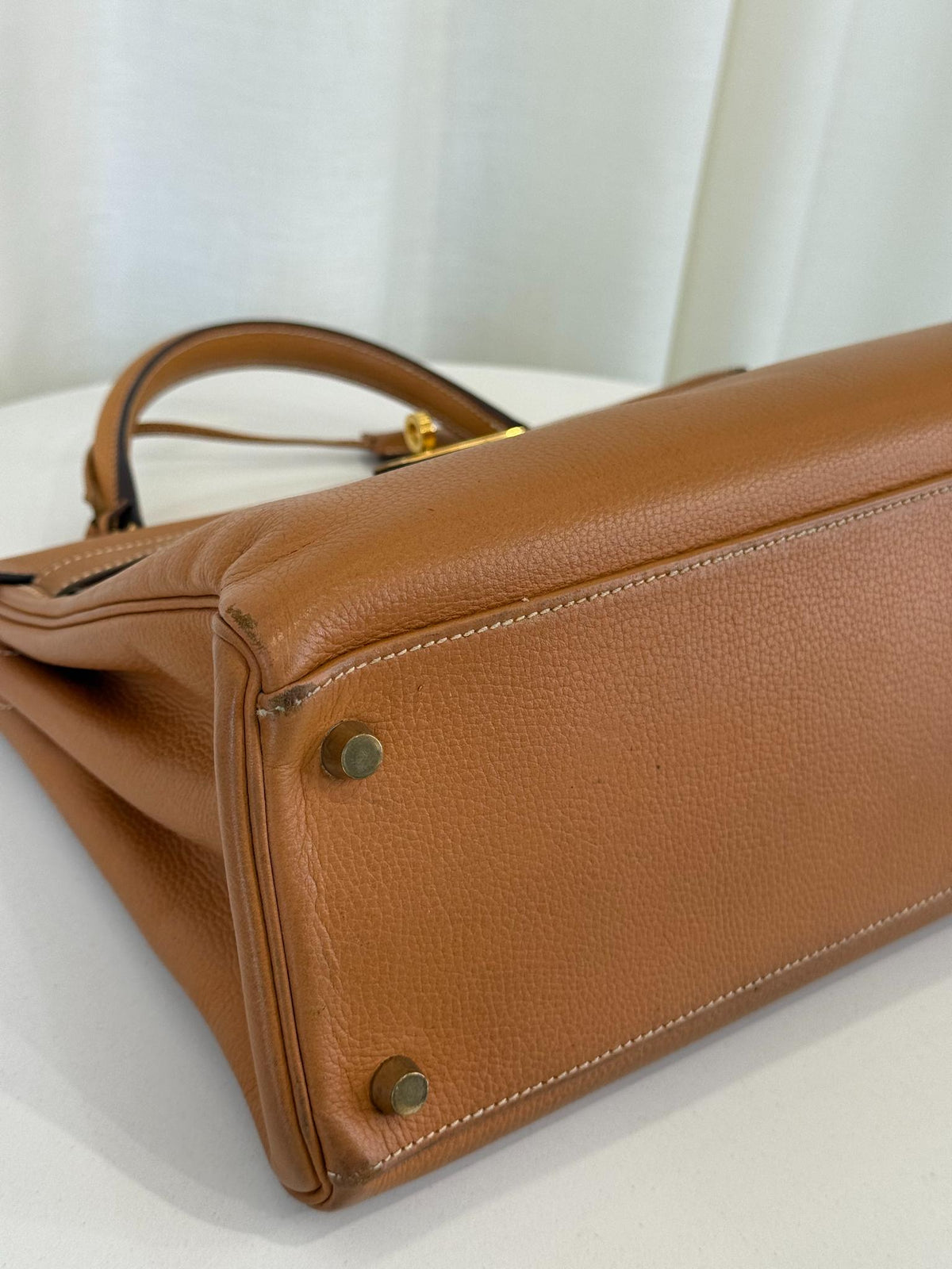 Hermès Kelly 32 Natural Vache Liégée Retourne GHW
