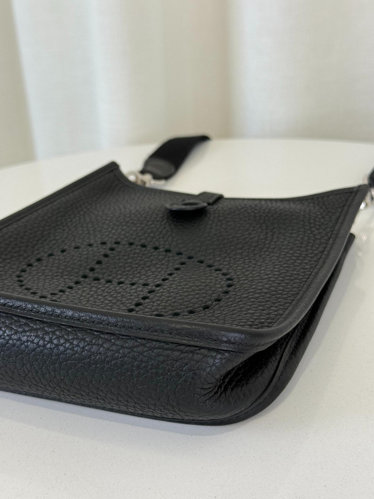 Hermès Black Taurillon Clemence Mini Evelyne TPM 16 Palladium Hardware