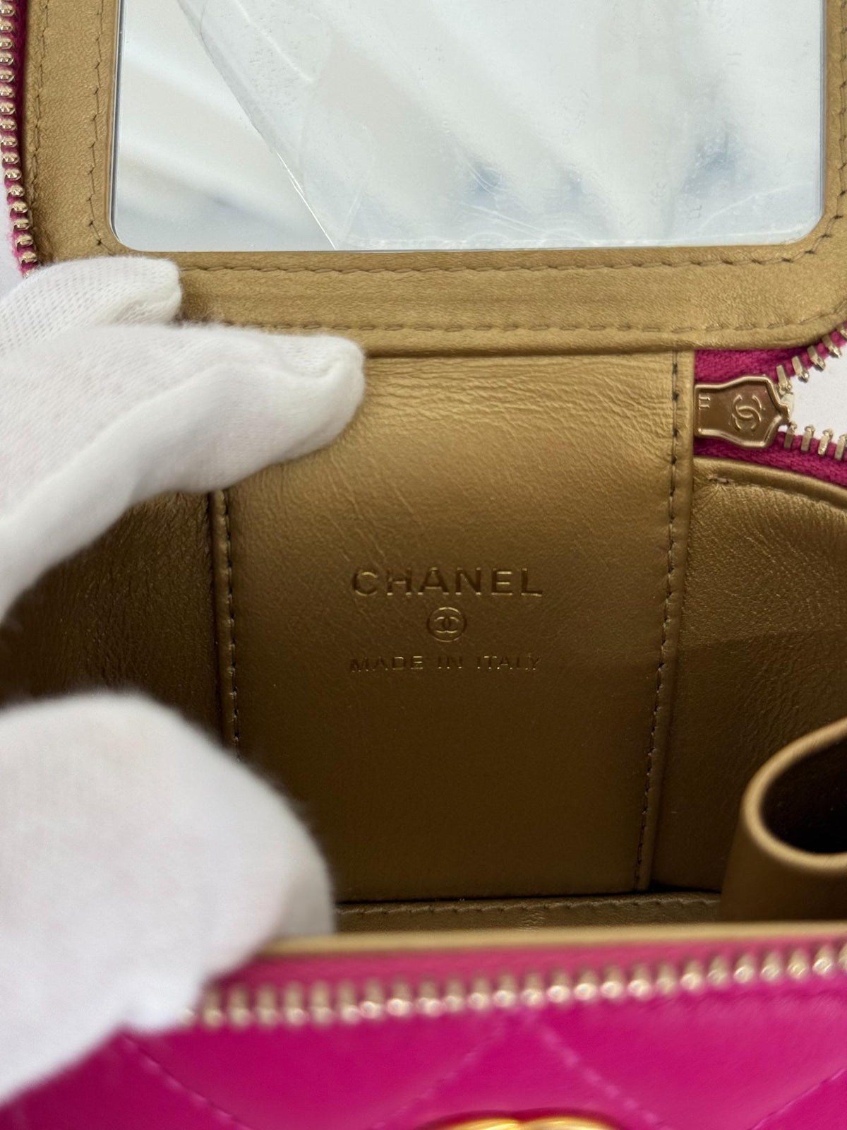 Chanel Fuchsia Lambskin Quilted Pearl Crush Mini Vanity Case