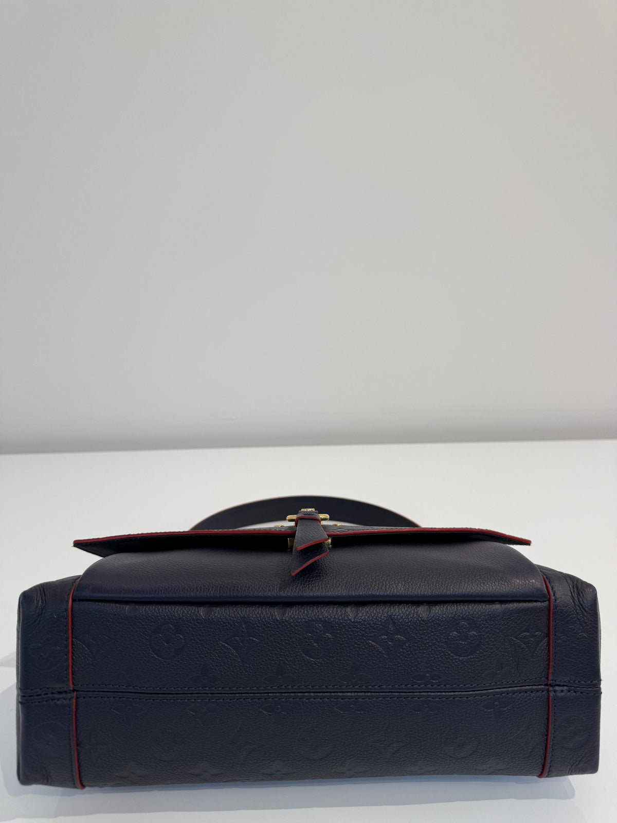 Louis Vuitton Marine/Rouge Monogram Empreinte Leather Blanche MM Bag