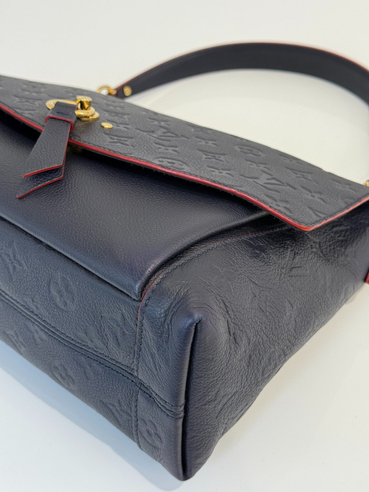 Louis Vuitton Marine/Rouge Monogram Empreinte Leather Blanche MM Bag