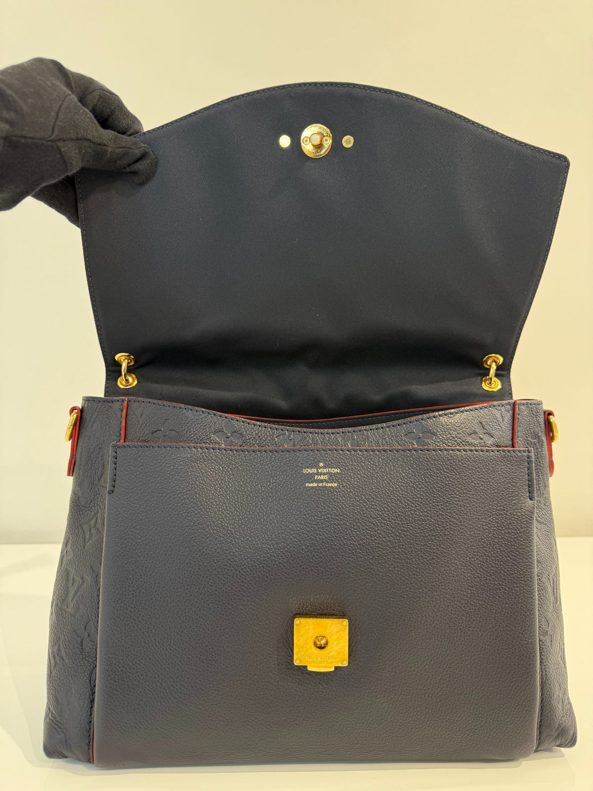 Louis Vuitton Marine/Rouge Monogram Empreinte Leather Blanche MM Bag