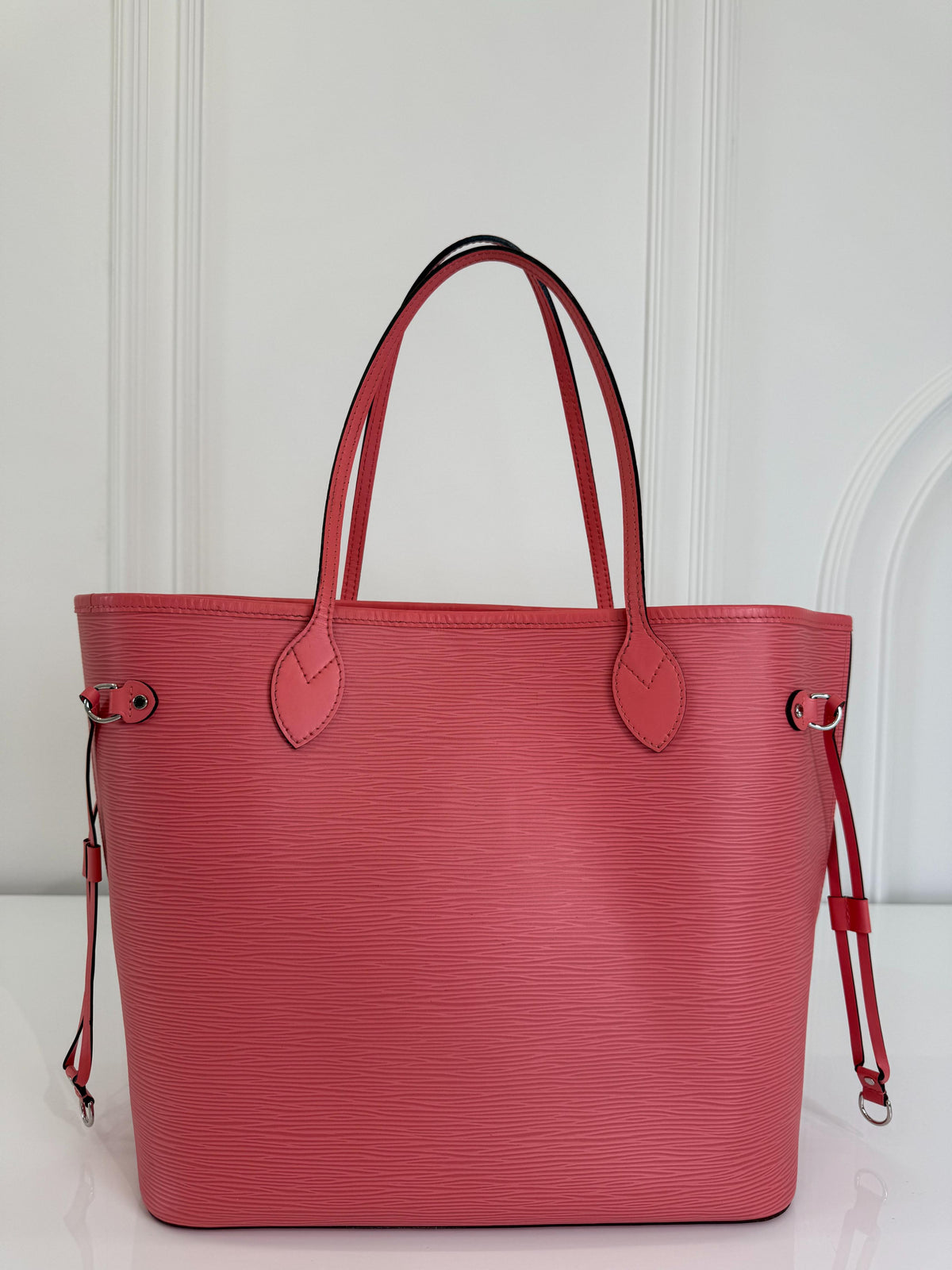 Louis Vuitton Neverfull MM Coral Epi Leather