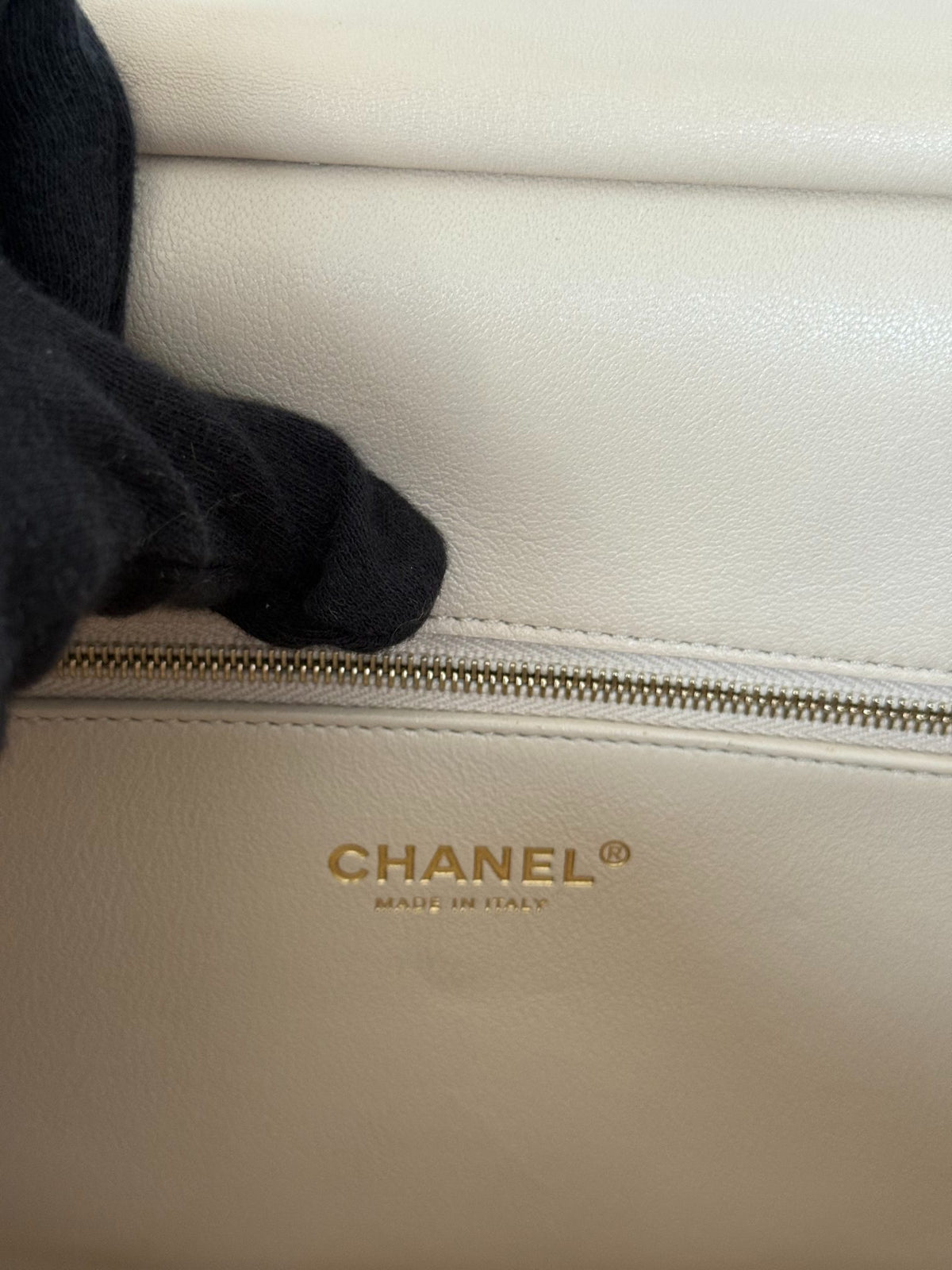 Chanel Coco Luxe Beige Quilted Calfskin Flap Bag