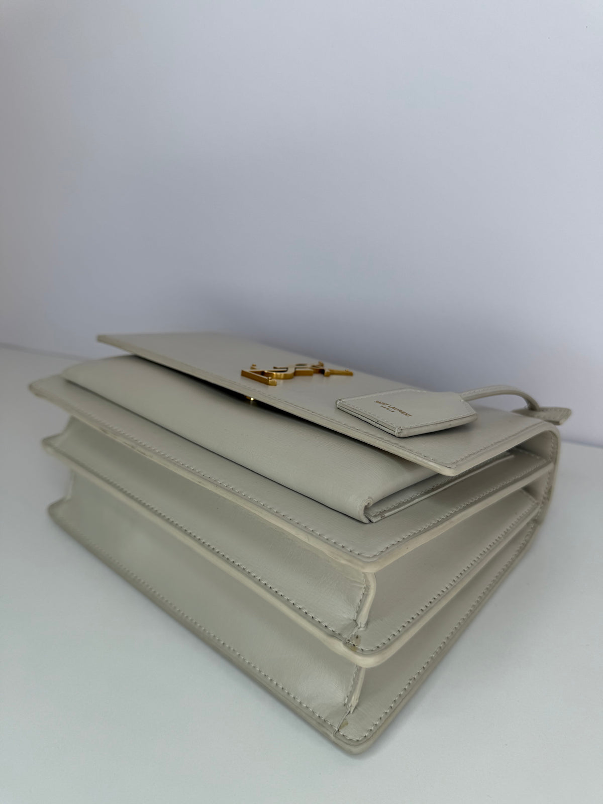 Saint Laurent Smooth Calfskin Medium Monogram Sunset Satchel Blanc Vintage