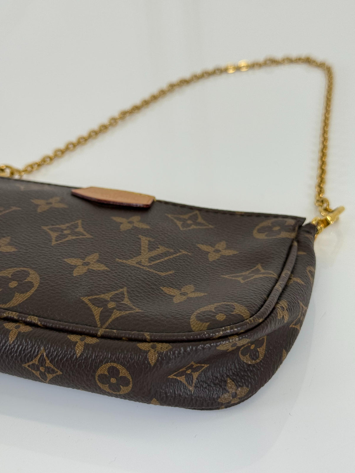 Louis Vuitton Multi Pochette Accessoires Khaki Strap Monogram Canvas