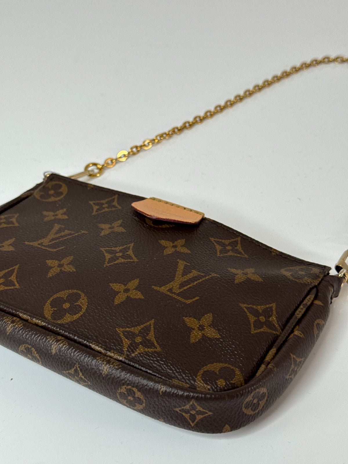 Louis Vuitton Multi Pochette Accessoires Khaki Strap Monogram Canvas