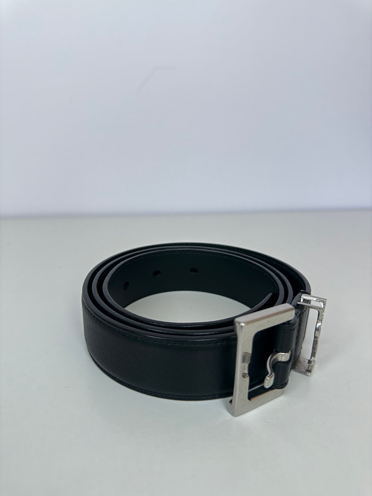Saint Laurent Cassandre Square Buckle Belt In Smooth Leather