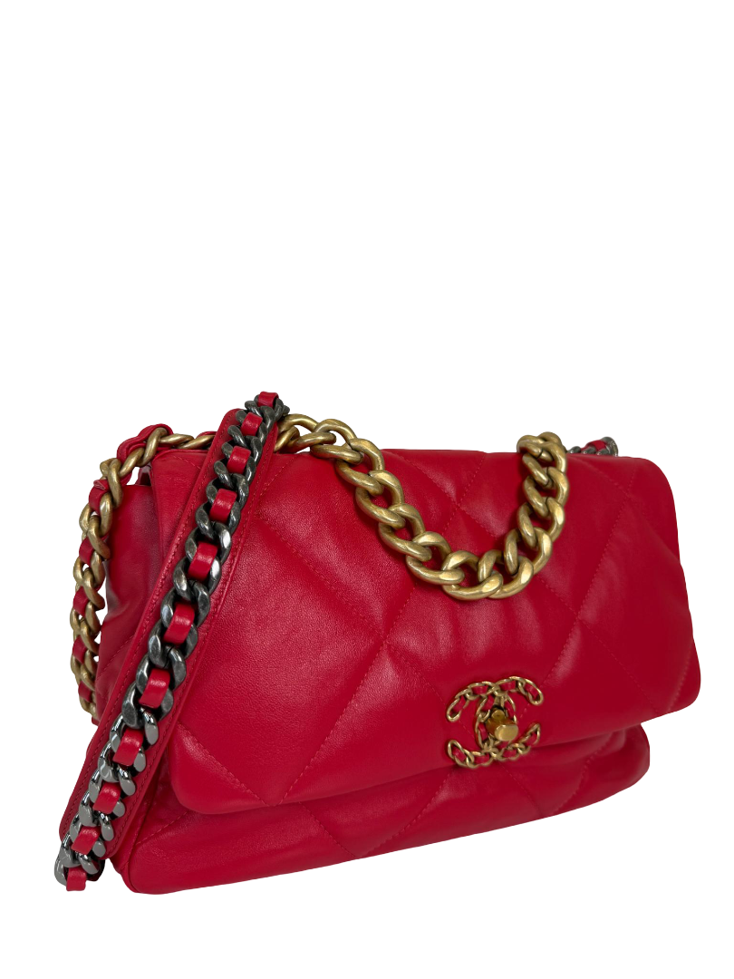 Chanel 19 Red Quilted Calfskin Medium Flap Gold/Ruthenium Hardware