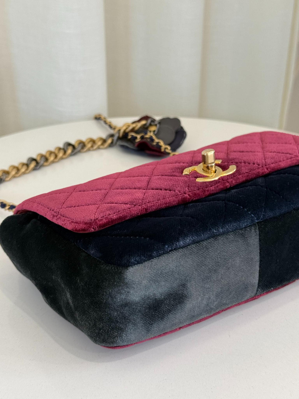 Chanel Paris Cosmopolite Small Tricolor Quilted Velvet Private Affair Camellia Flap