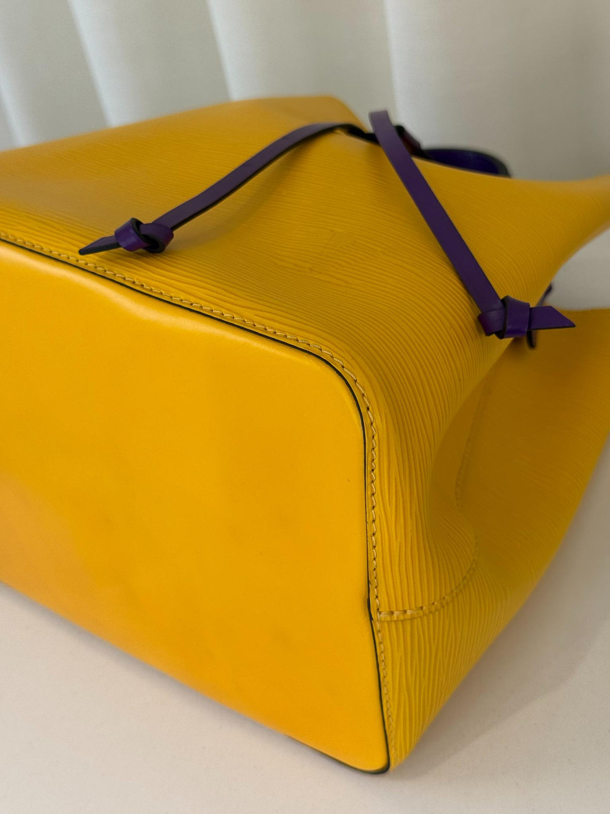Louis Vuitton Citron/Violet Epi Leather NeoNoe MM Bag