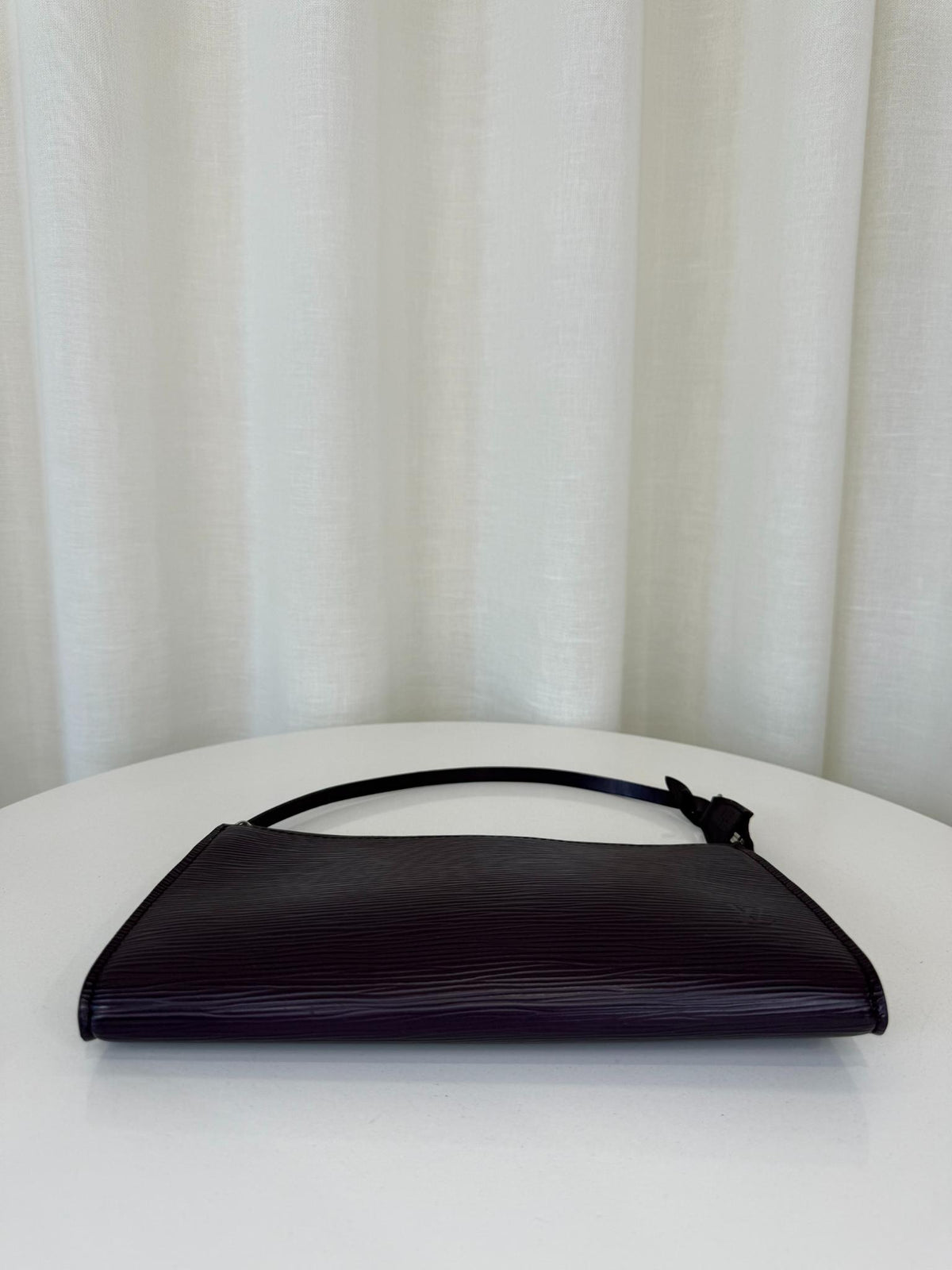 Louis Vuitton Purple Epi Leather Pochette Accessoires