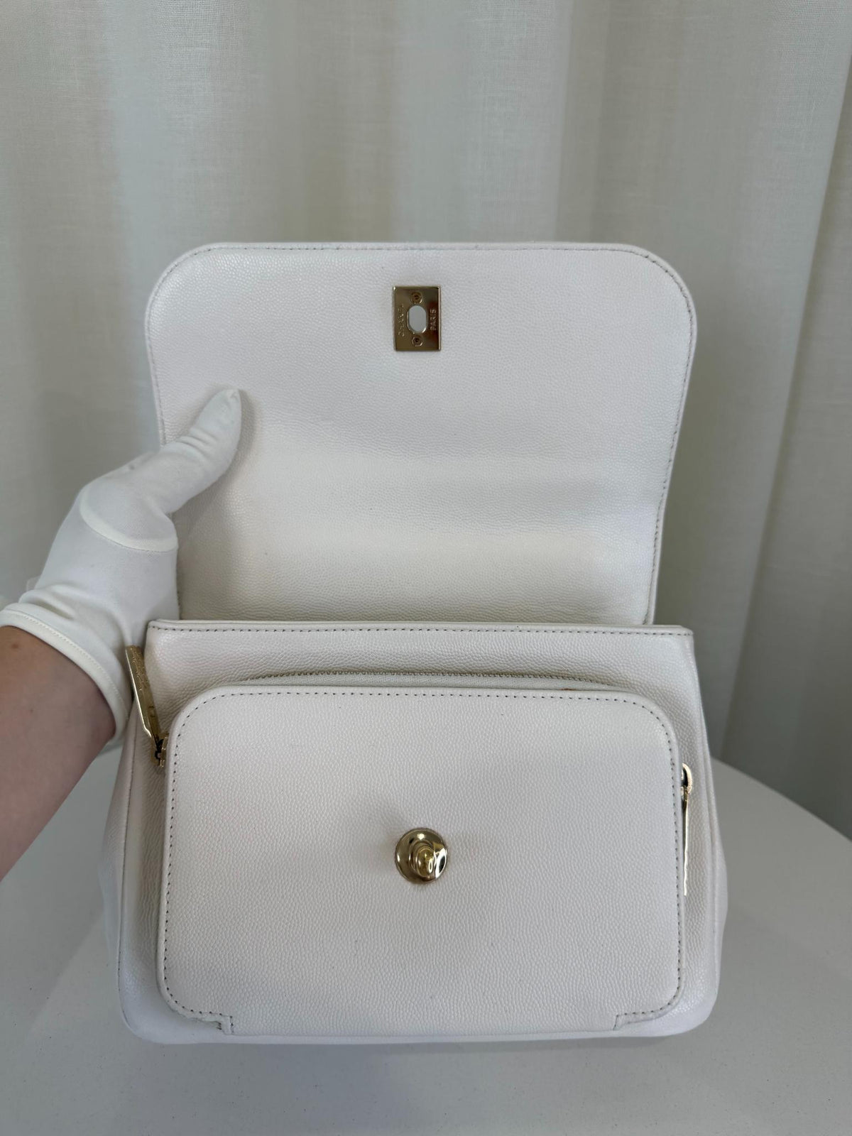 Chanel White Quilted Caviar Medium Business Affinity Flap Bag Pale Gold Hardware