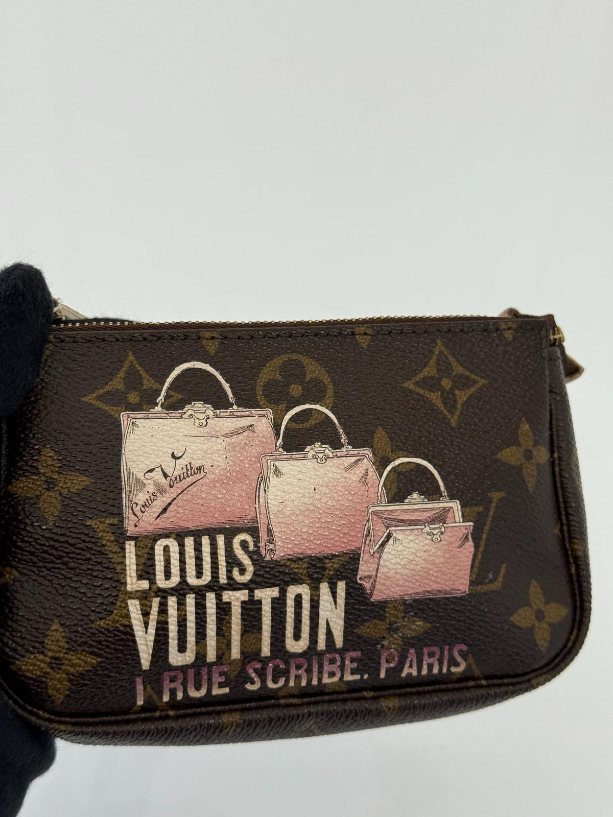 Louis Vuitton Affiche Mini Pochette Accessoires Monogram Canvas
