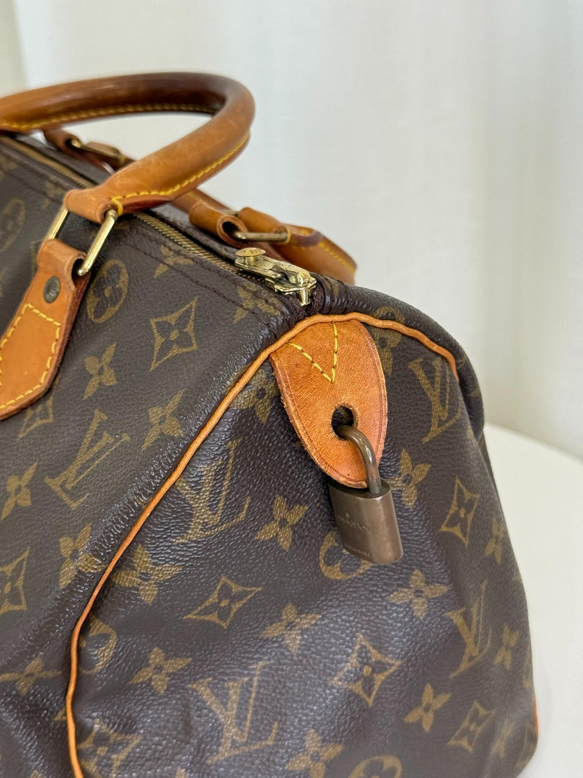 Louis Vuitton Vintage Speedy 30 Monogram Canvas