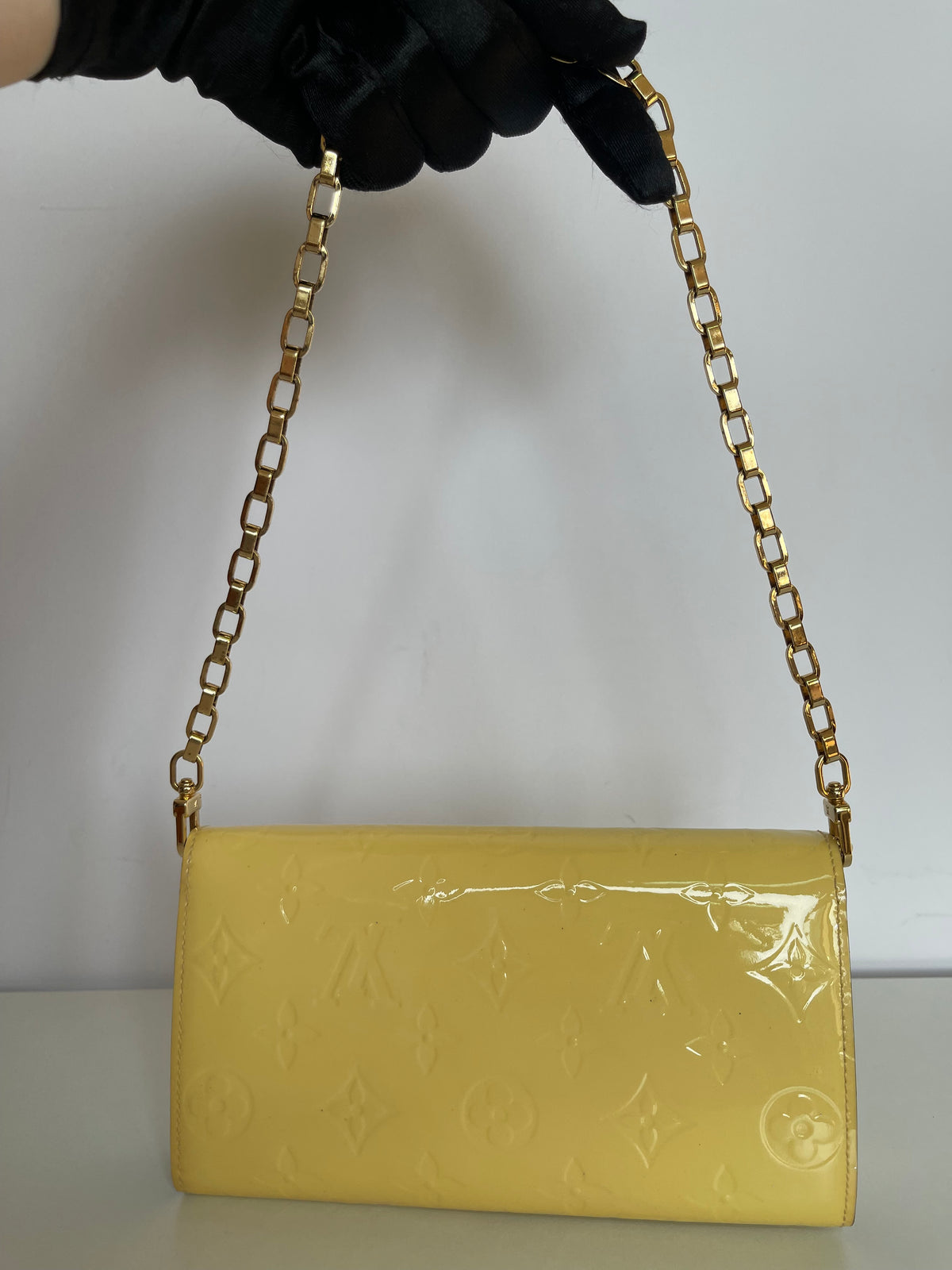 Louis Vuitton Citrine Monogram Vernis Chain Wallet Bag