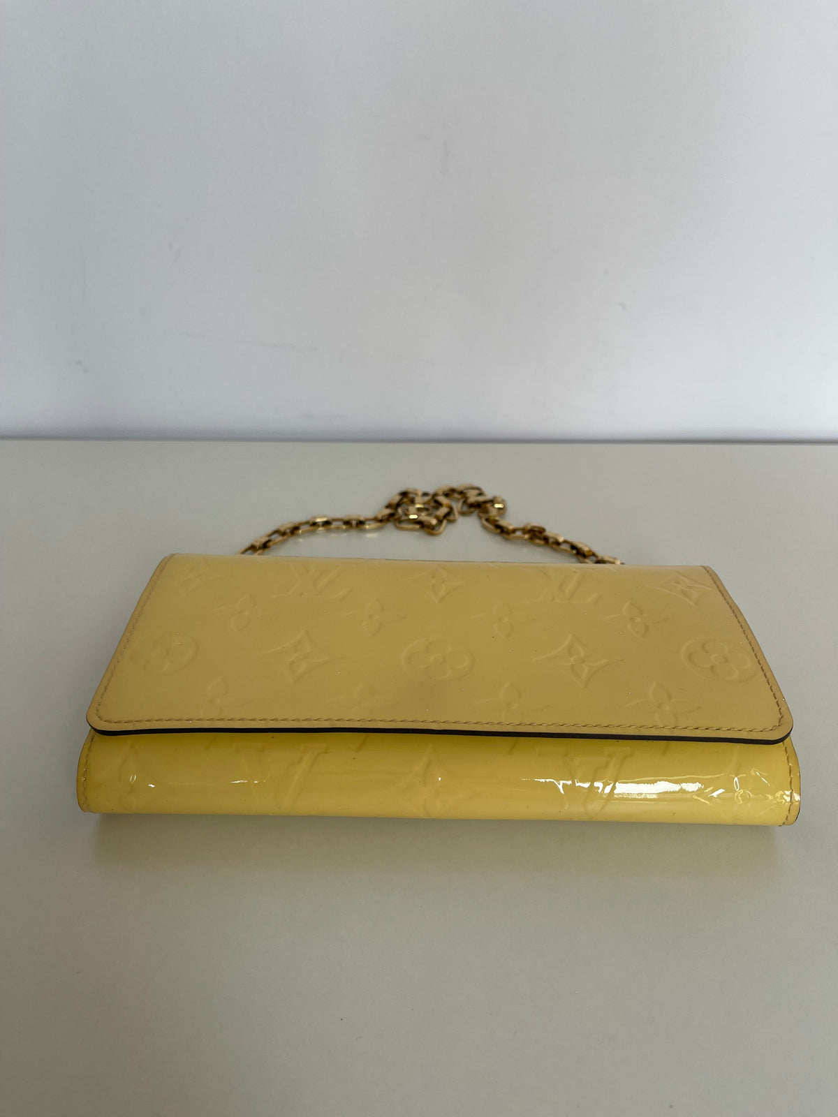 Louis Vuitton Citrine Monogram Vernis Chain Wallet Bag