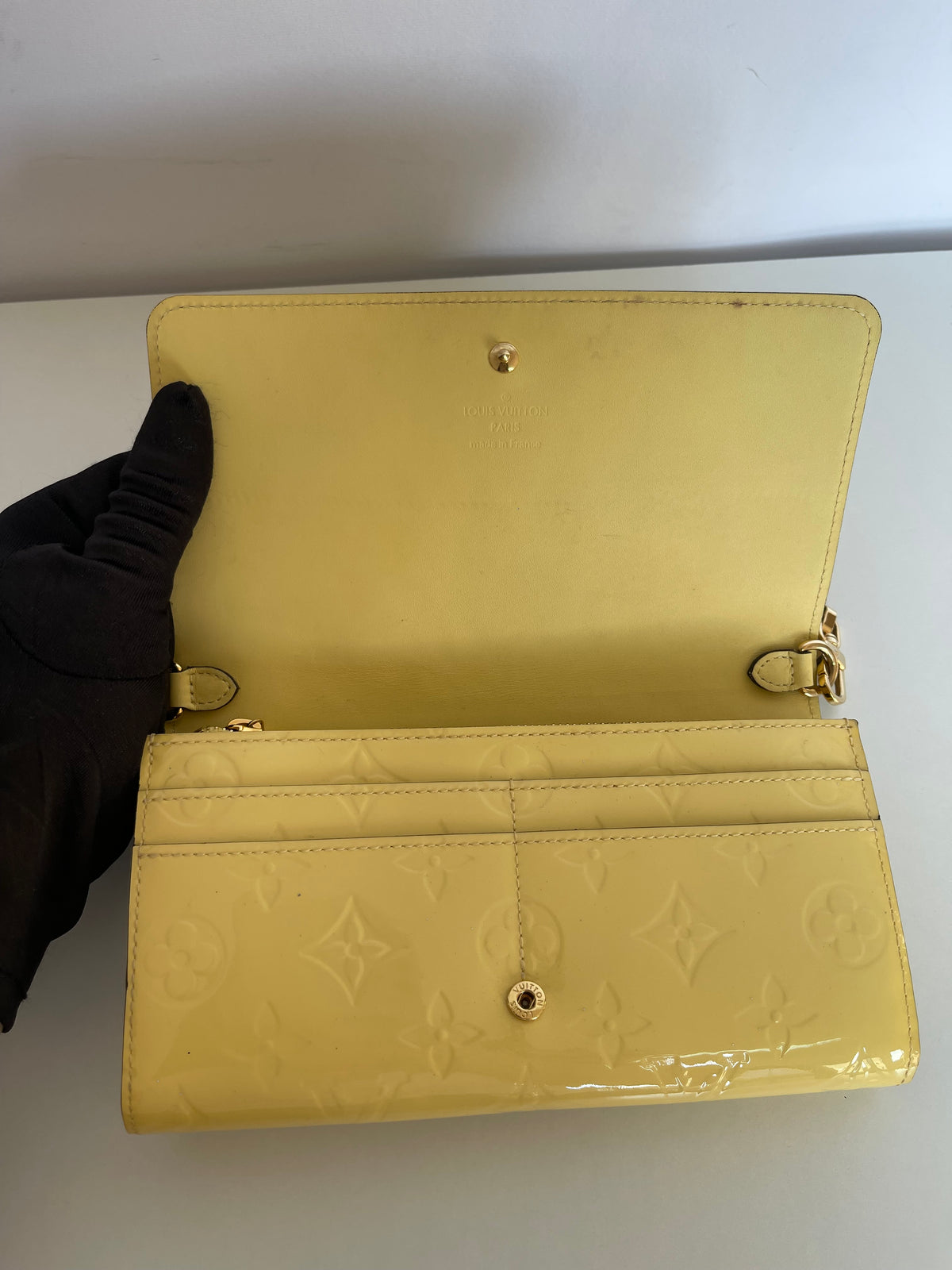 Louis Vuitton Citrine Monogram Vernis Chain Wallet Bag