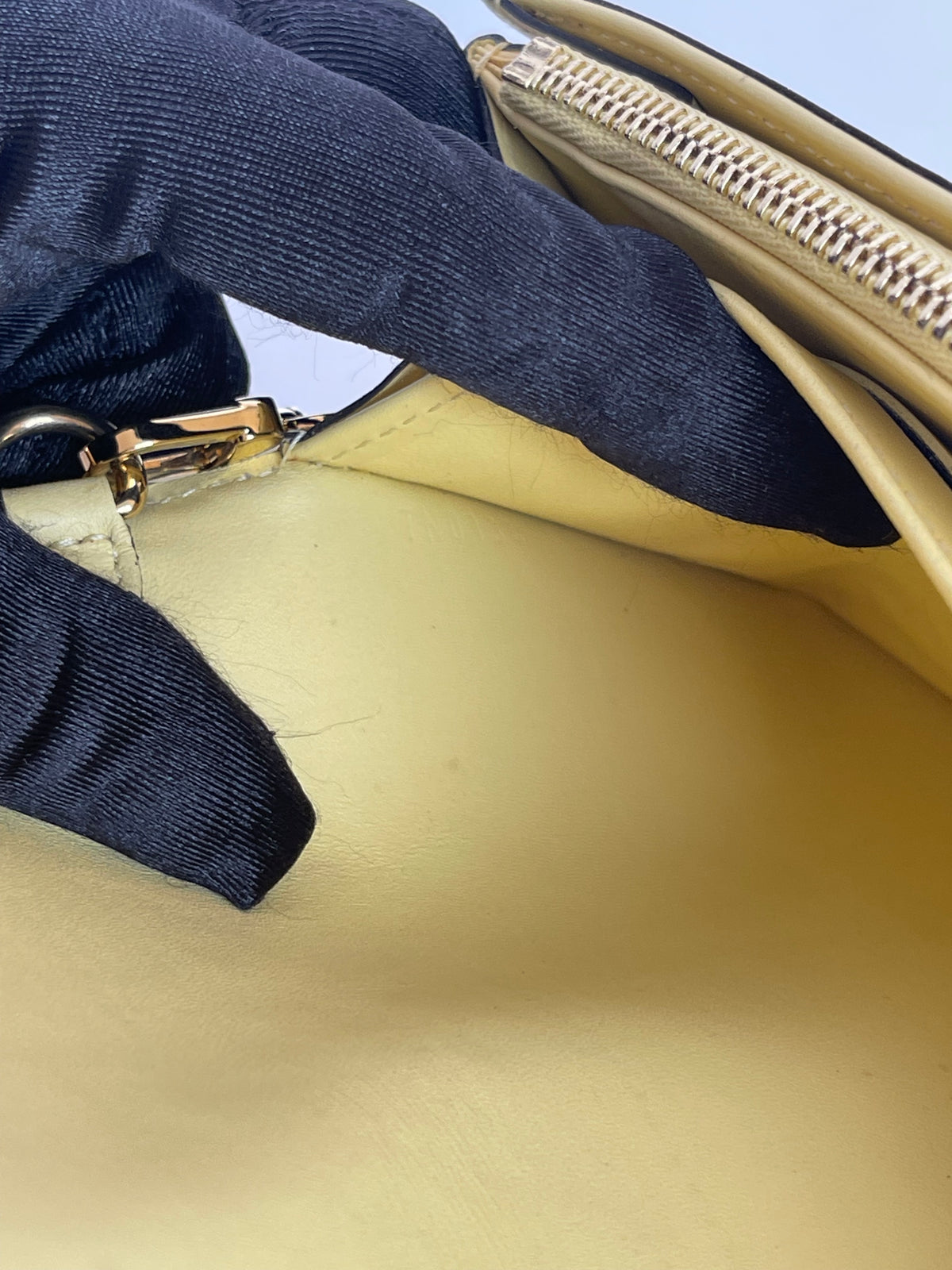 Louis Vuitton Citrine Monogram Vernis Chain Wallet Bag