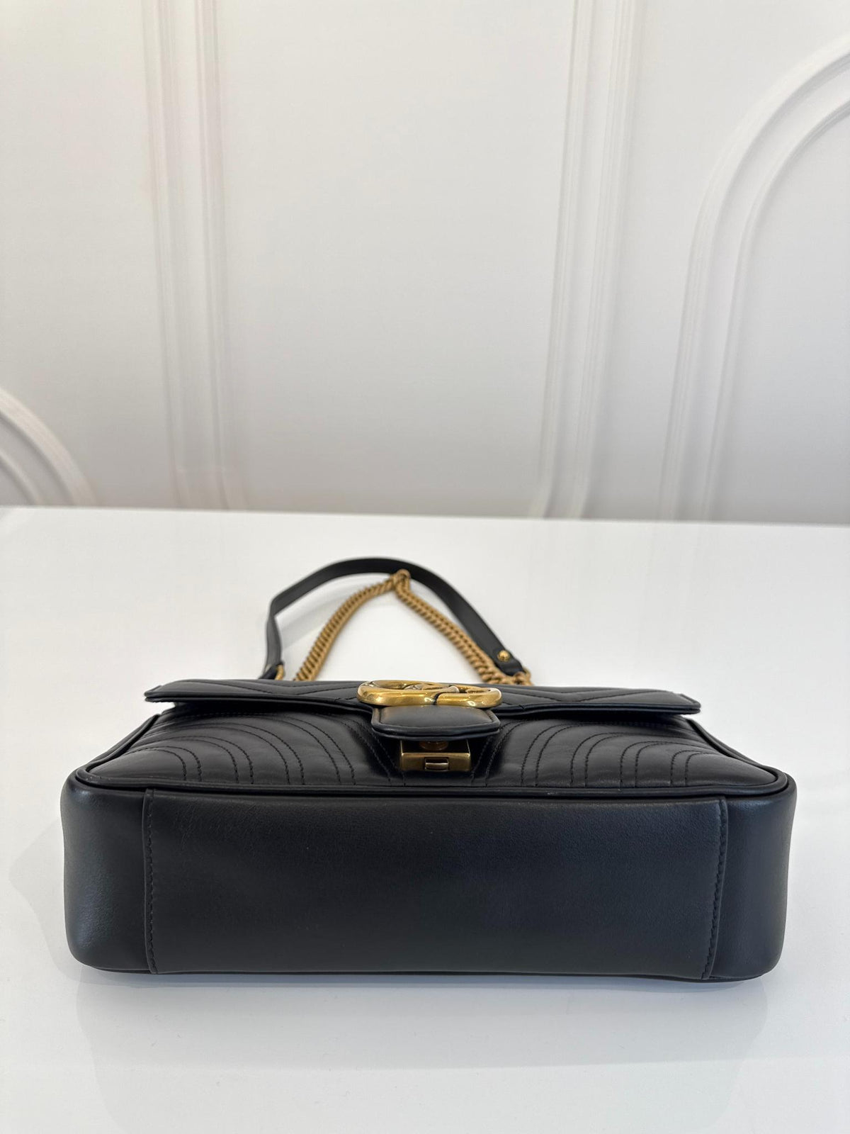 Gucci GG Marmont Medium Matelassé Black Leather Shoulder Bag