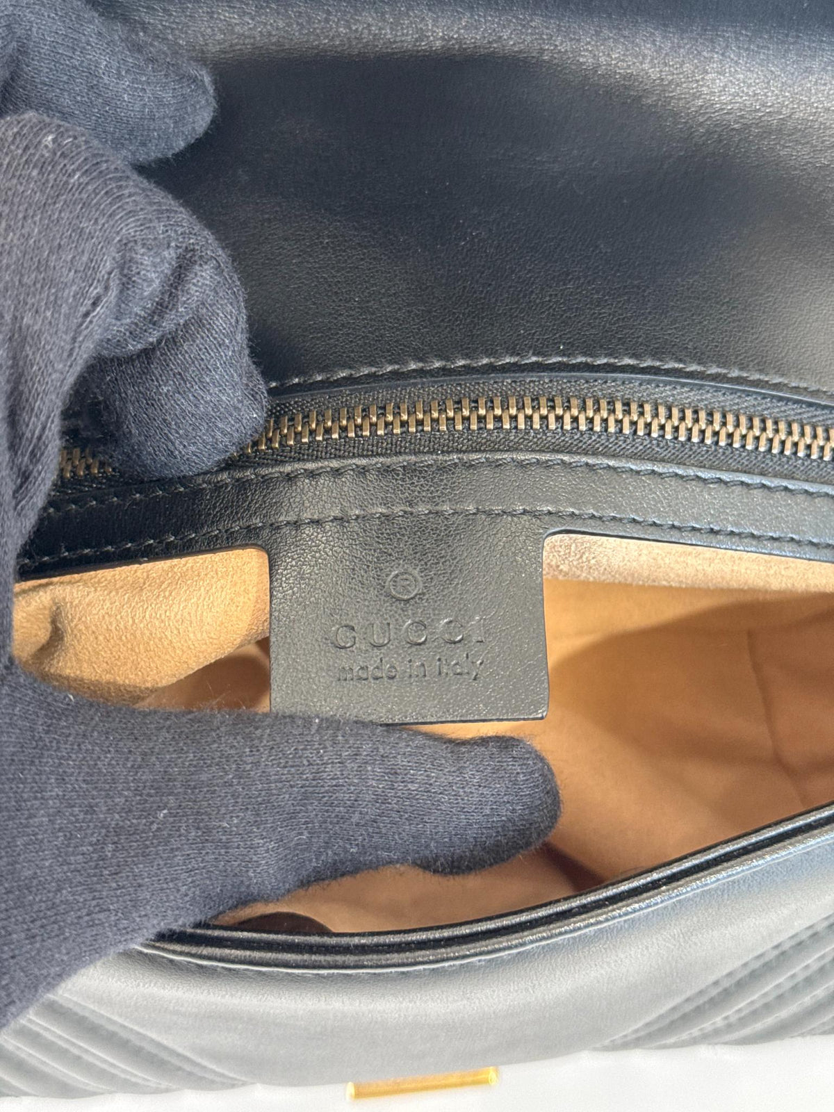 Gucci GG Marmont Medium Matelassé Black Leather Shoulder Bag