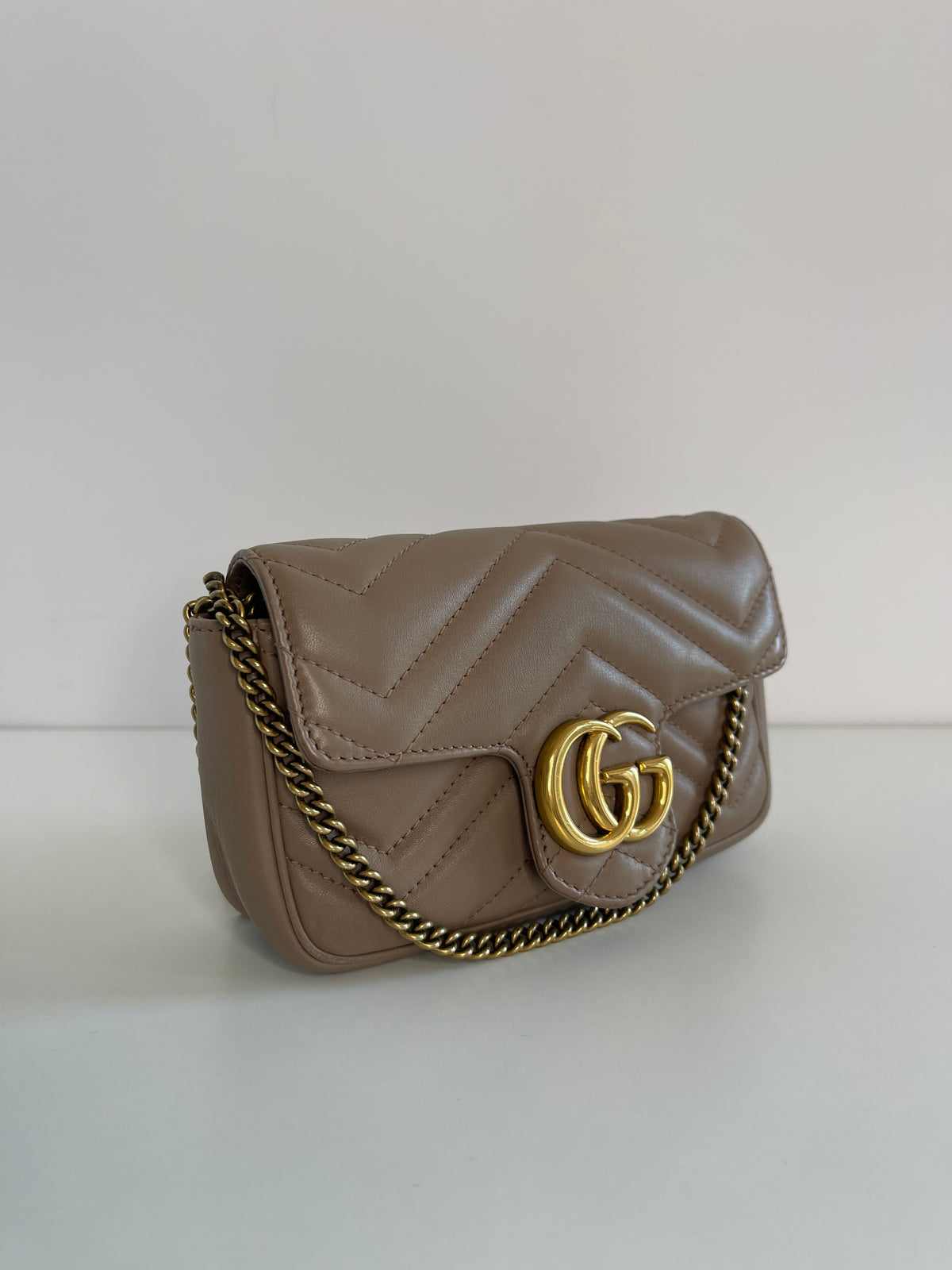 Gucci GG Marmont Beige Super Mini
